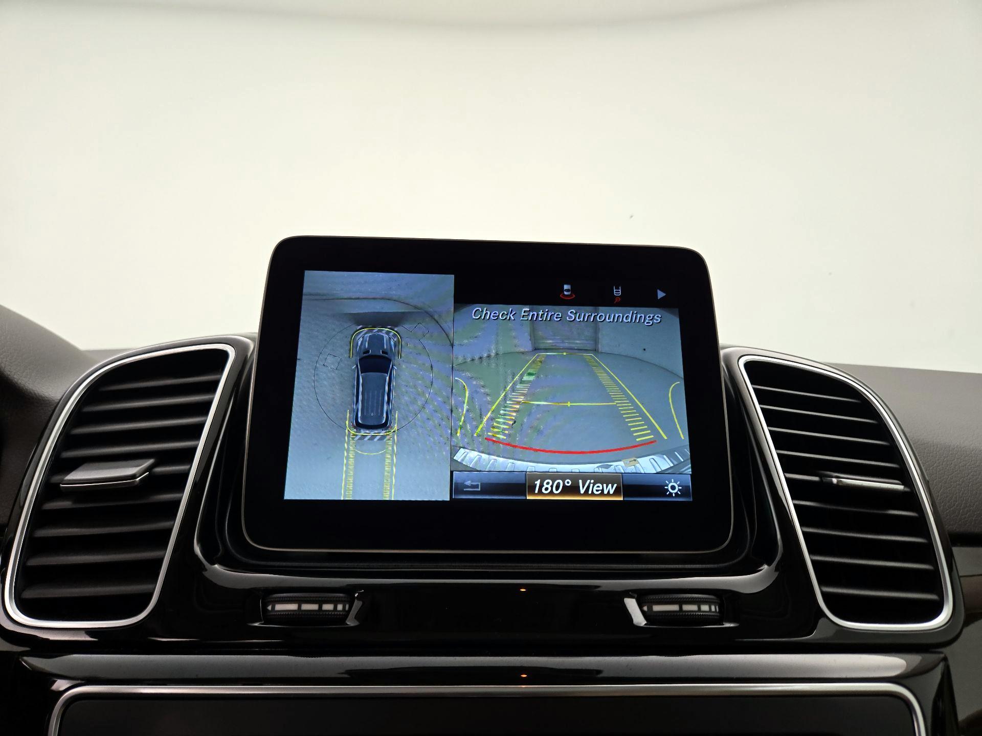 Thumbnail: 2018 Mercedes-Benz GLE - 15