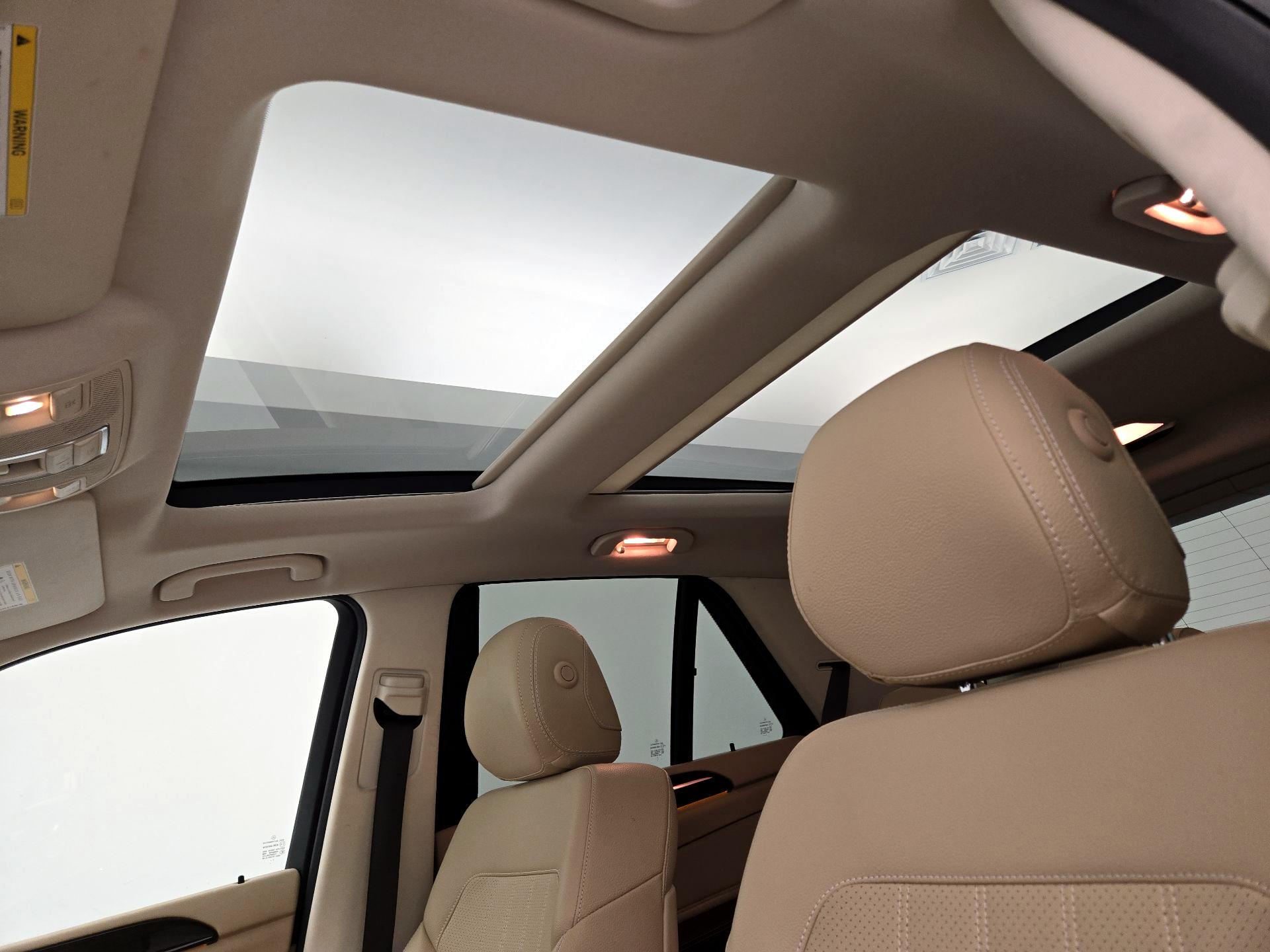 Thumbnail: 2018 Mercedes-Benz GLE - 20