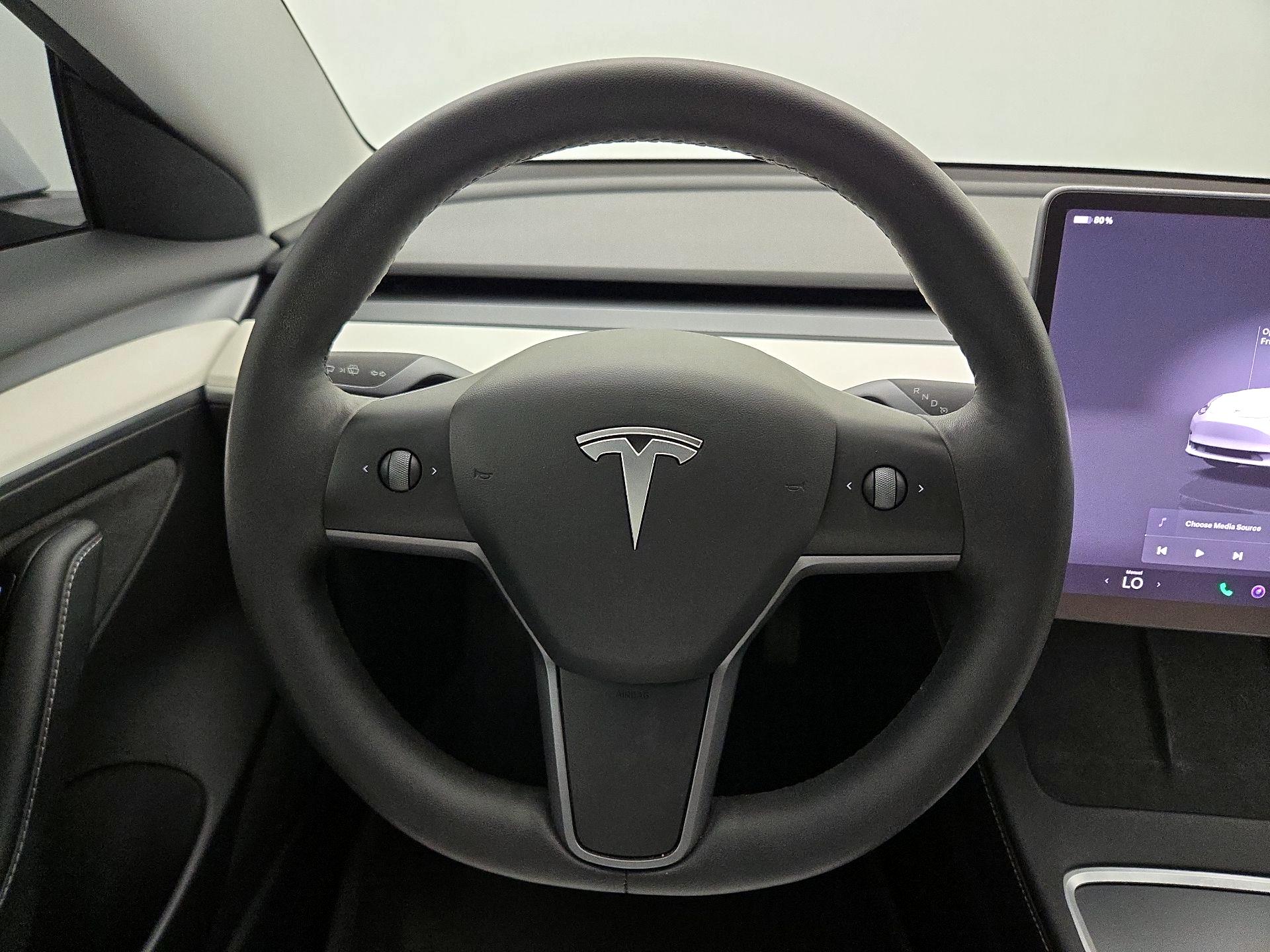 Thumbnail: 2022 Tesla Model 3 - 10