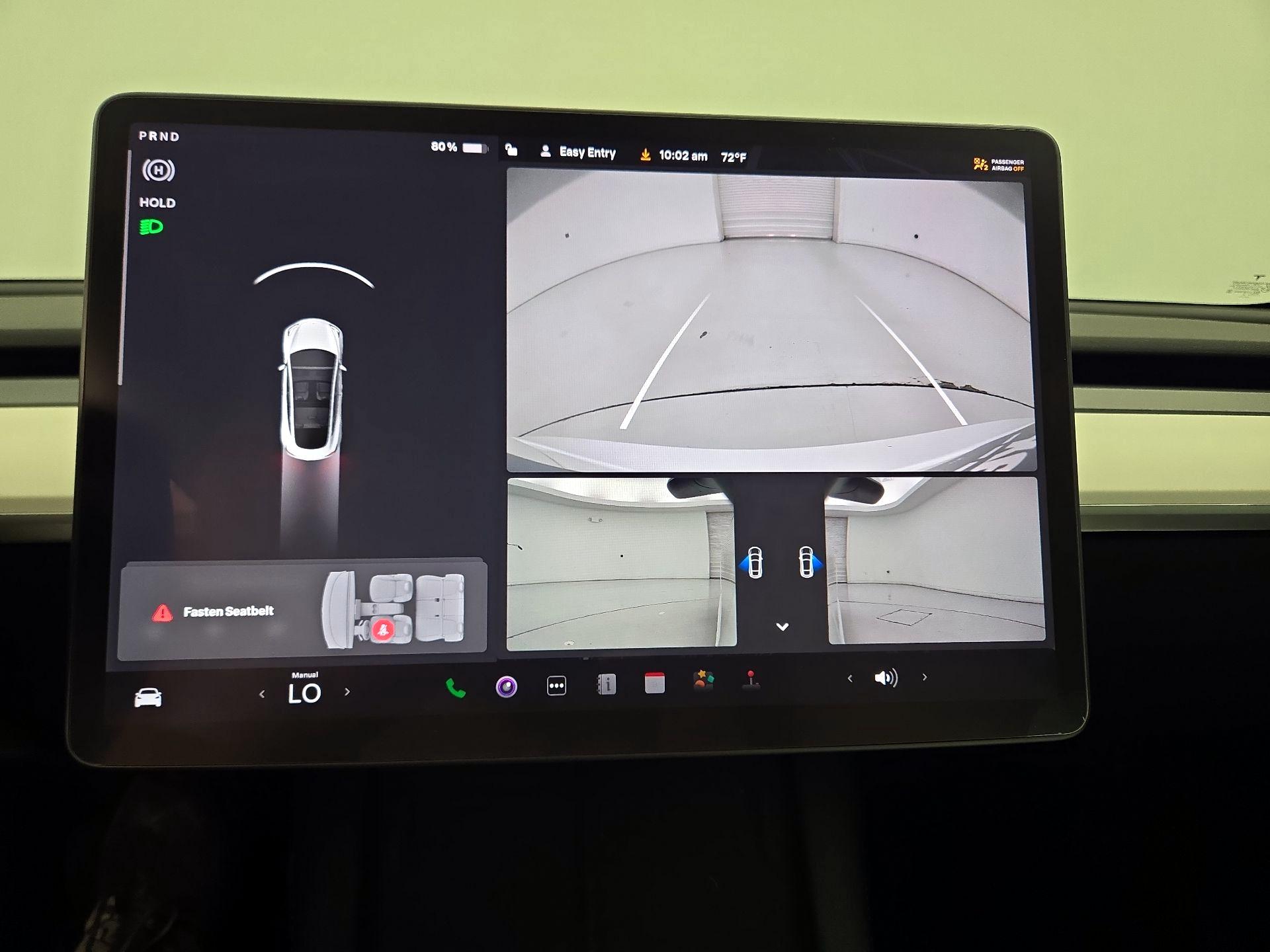 Thumbnail: 2022 Tesla Model 3 - 14