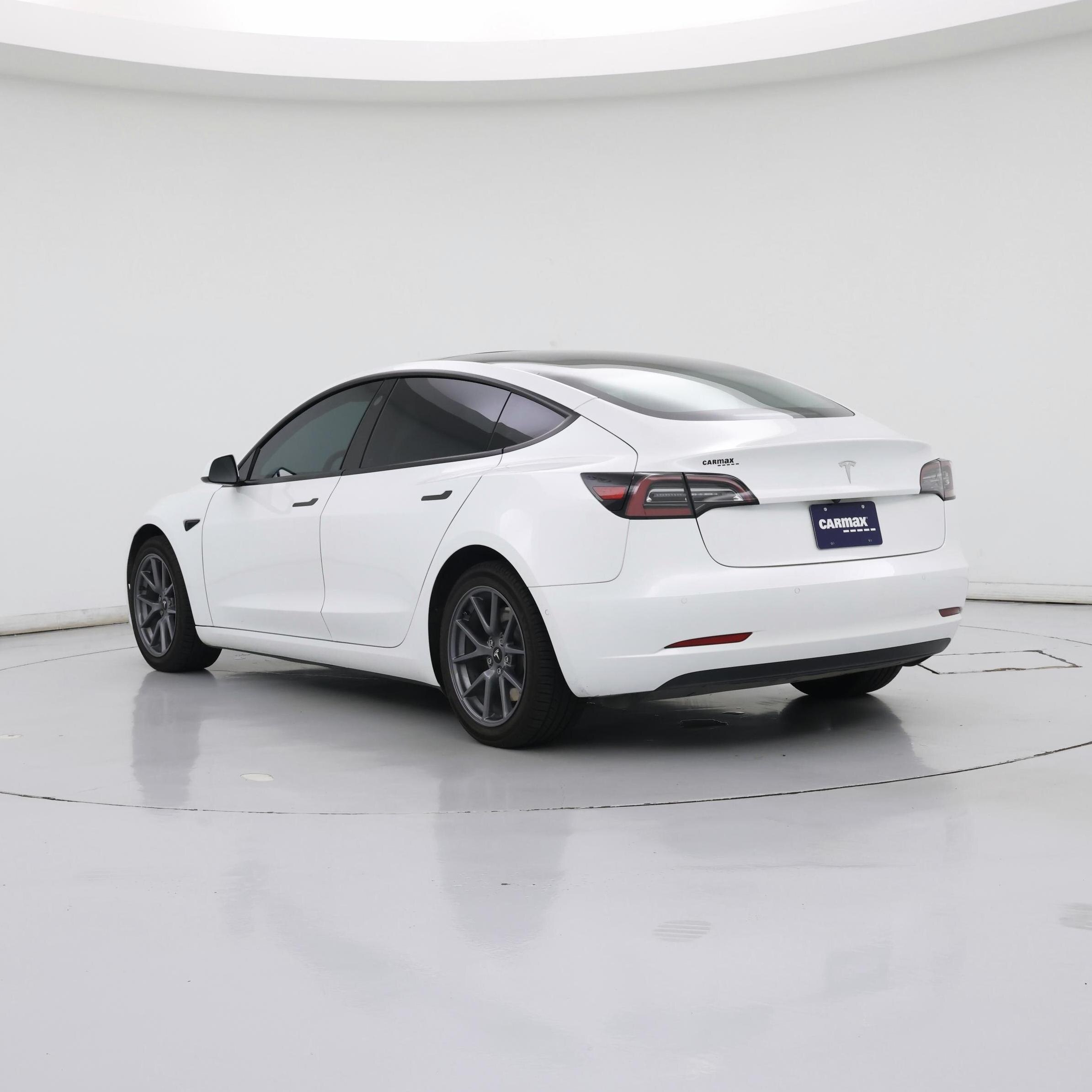 Thumbnail: 2022 Tesla Model 3 - 2