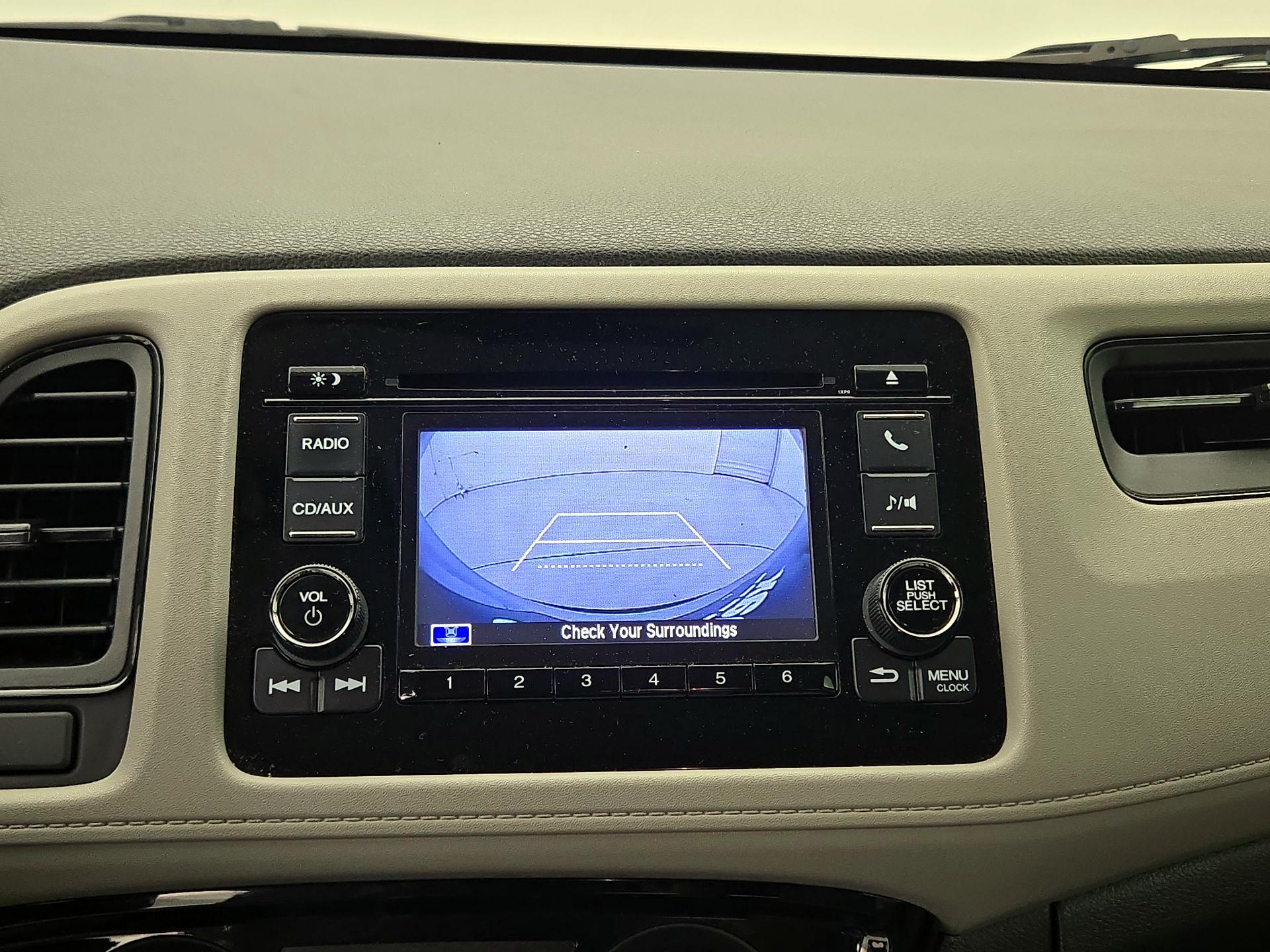 Thumbnail: 2018 Honda HR-V - 14