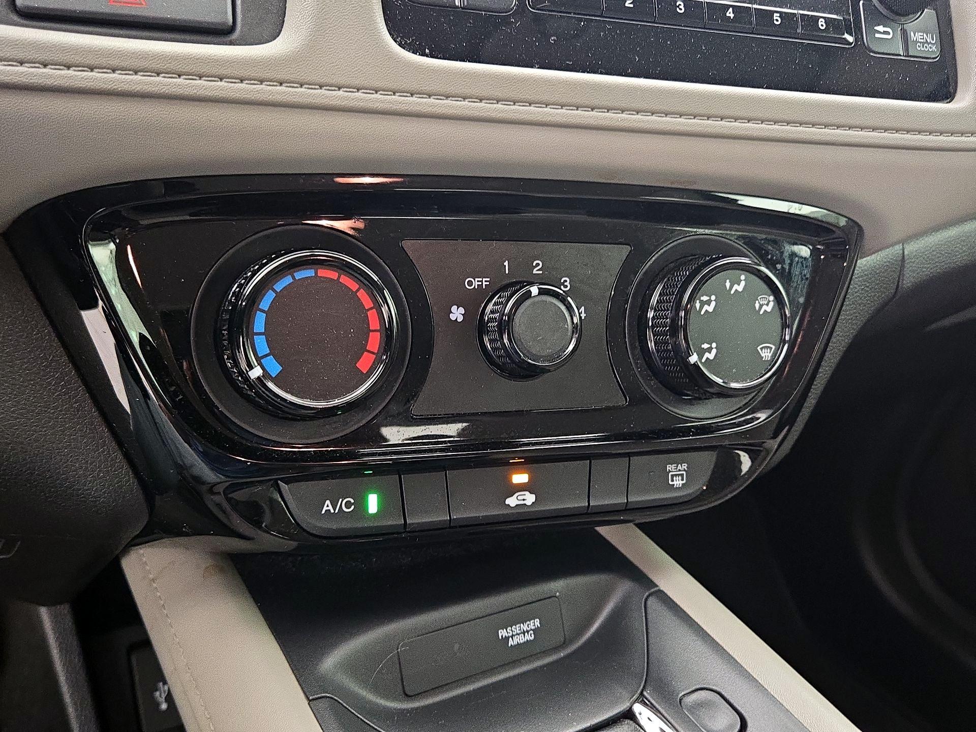 Thumbnail: 2018 Honda HR-V - 16