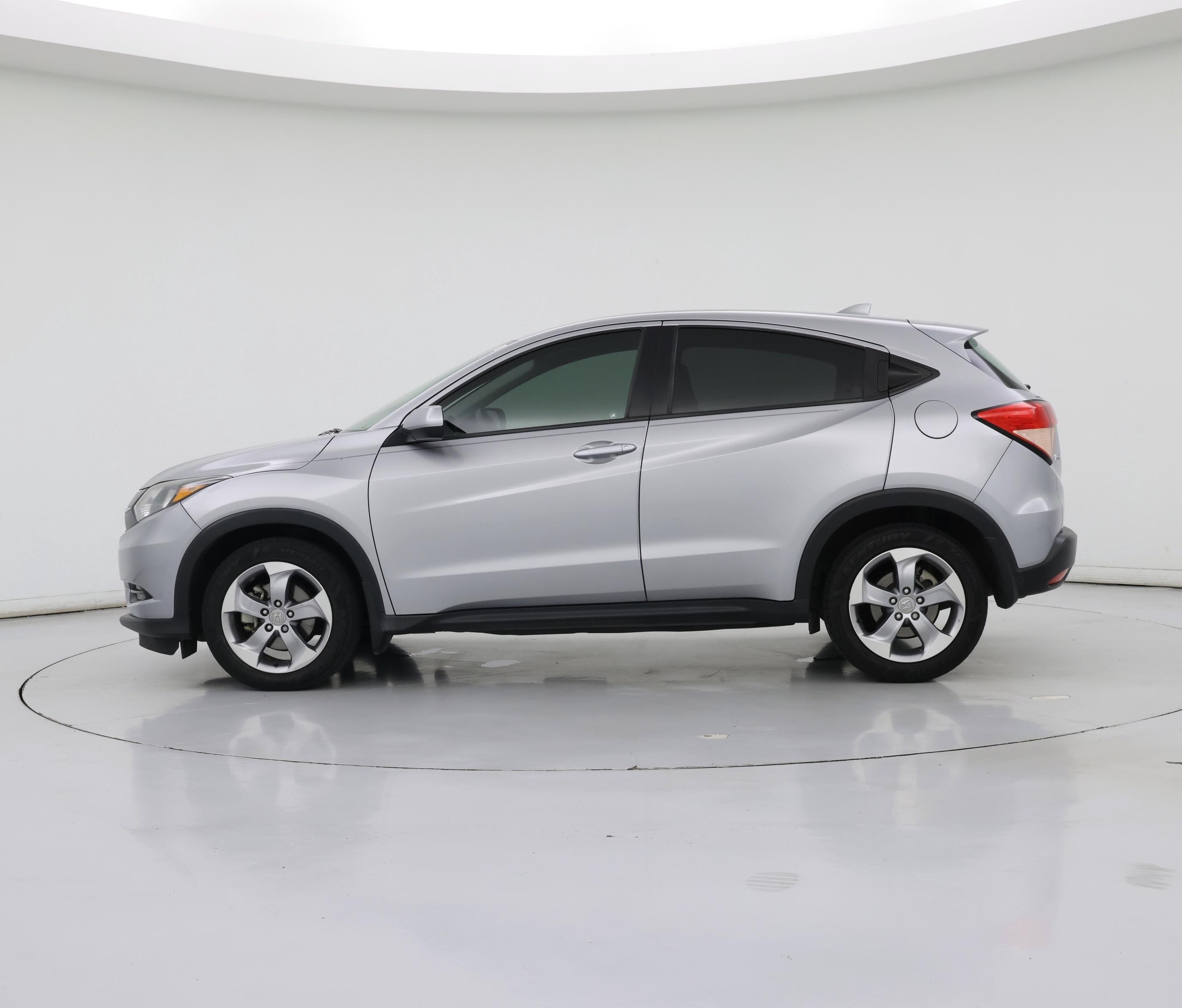 Thumbnail: 2018 Honda HR-V - 3
