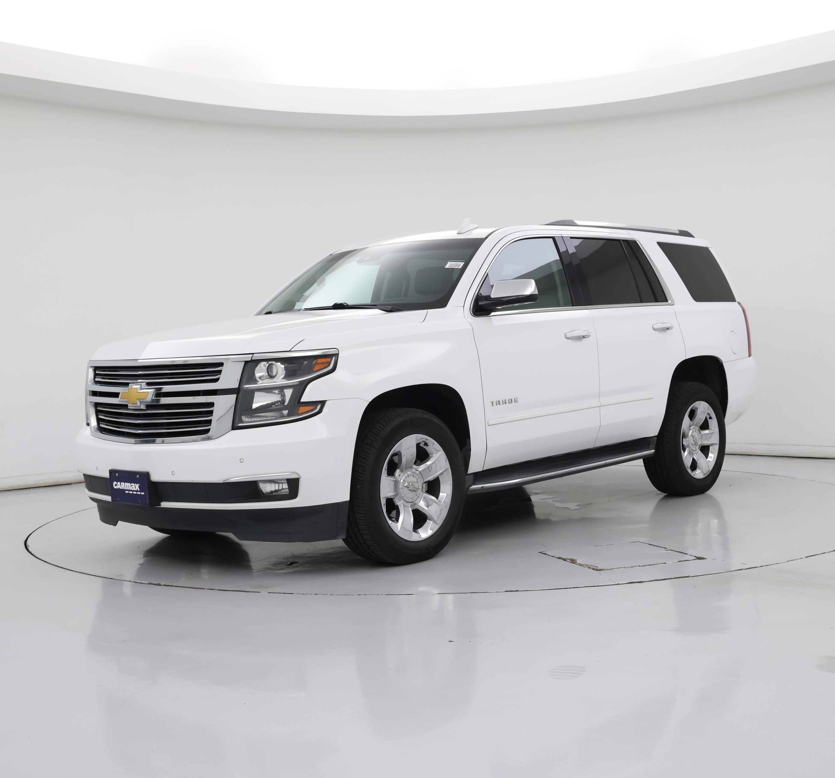 Thumbnail: 2019 Chevrolet Tahoe - 4