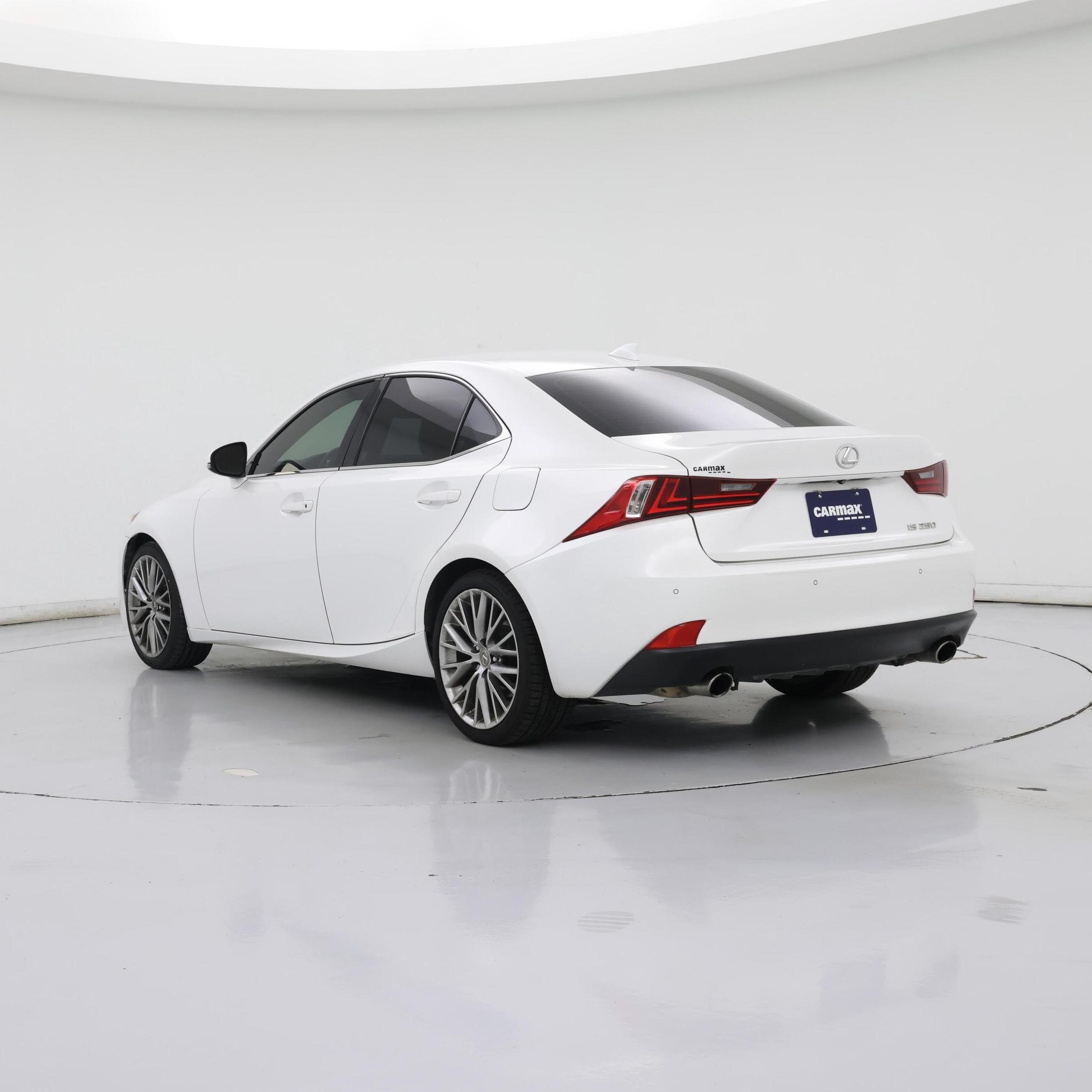 Thumbnail: 2015 Lexus IS - 2