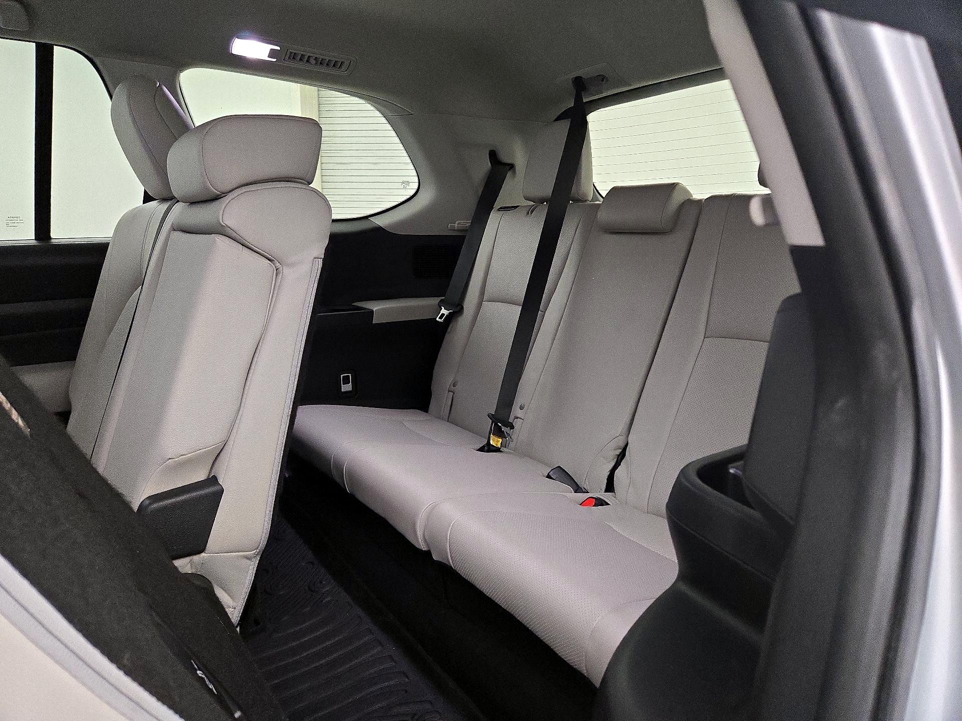 Thumbnail: 2024 Toyota Grand Highlander - 20