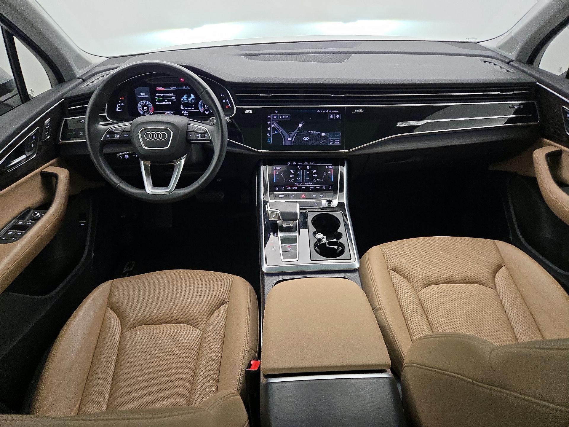 Thumbnail: 2021 Audi Q7 - 9