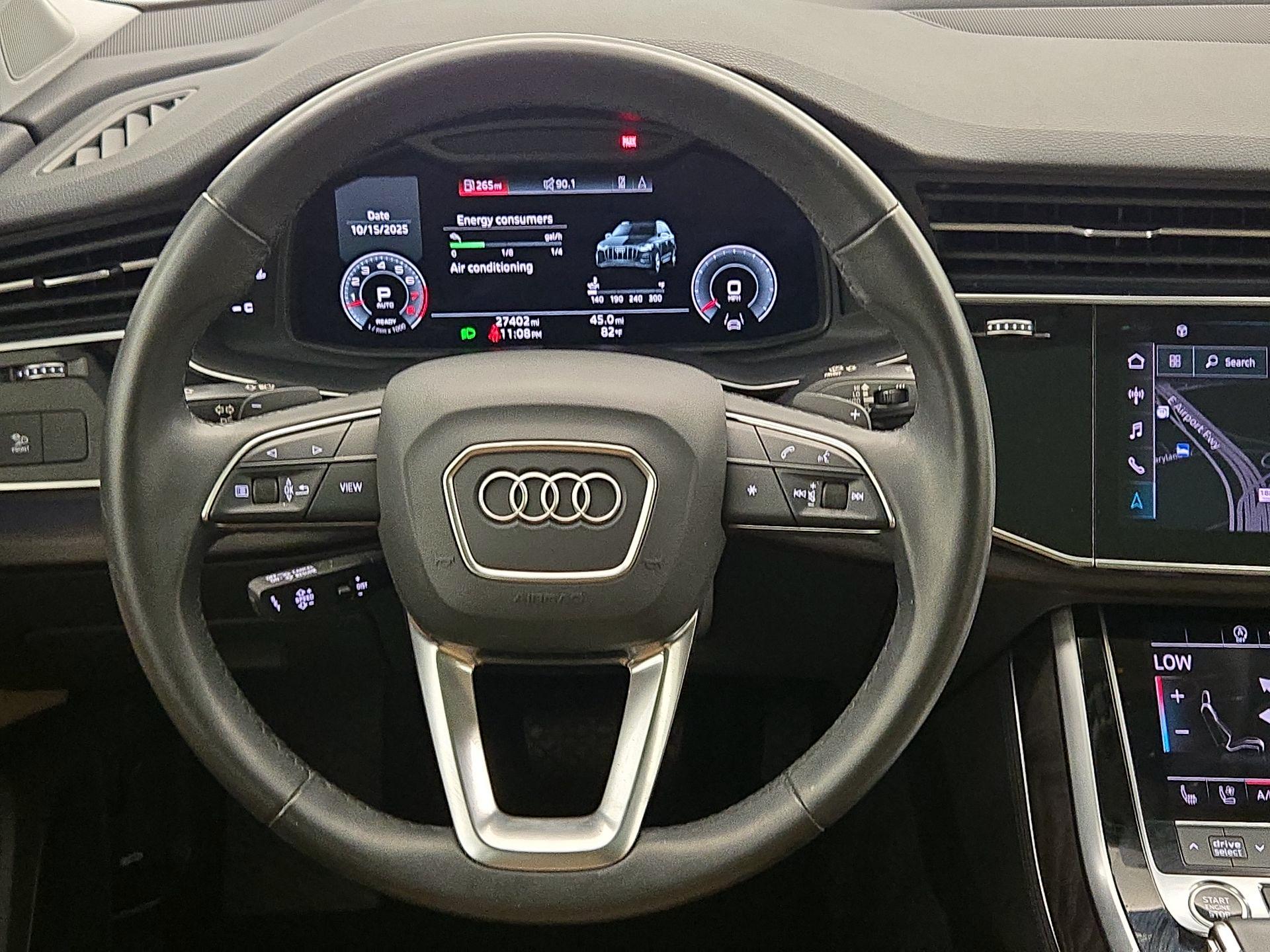 Thumbnail: 2021 Audi Q7 - 10