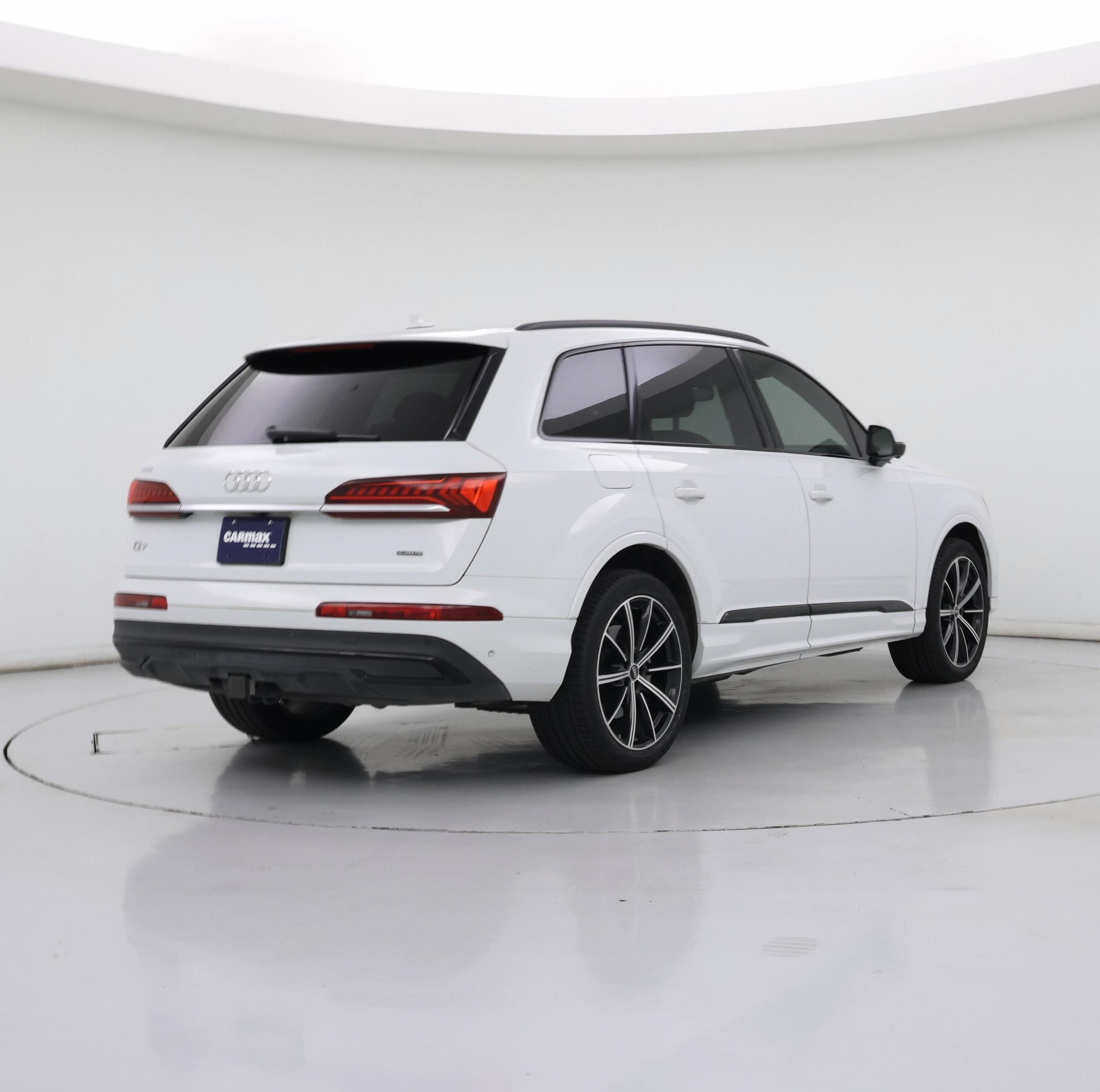 Thumbnail: 2021 Audi Q7 - 8