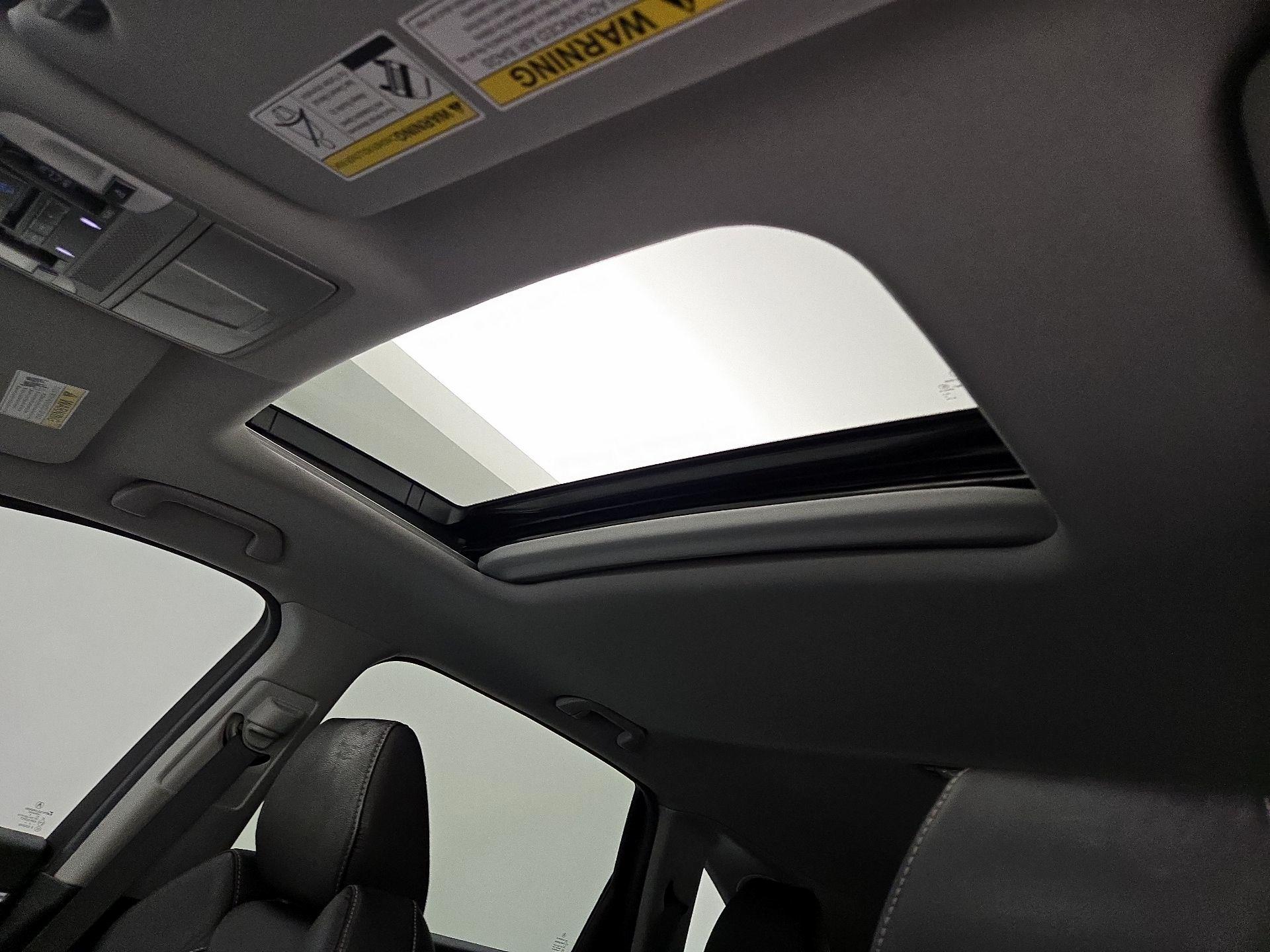 Thumbnail: 2020 Acura MDX - 20