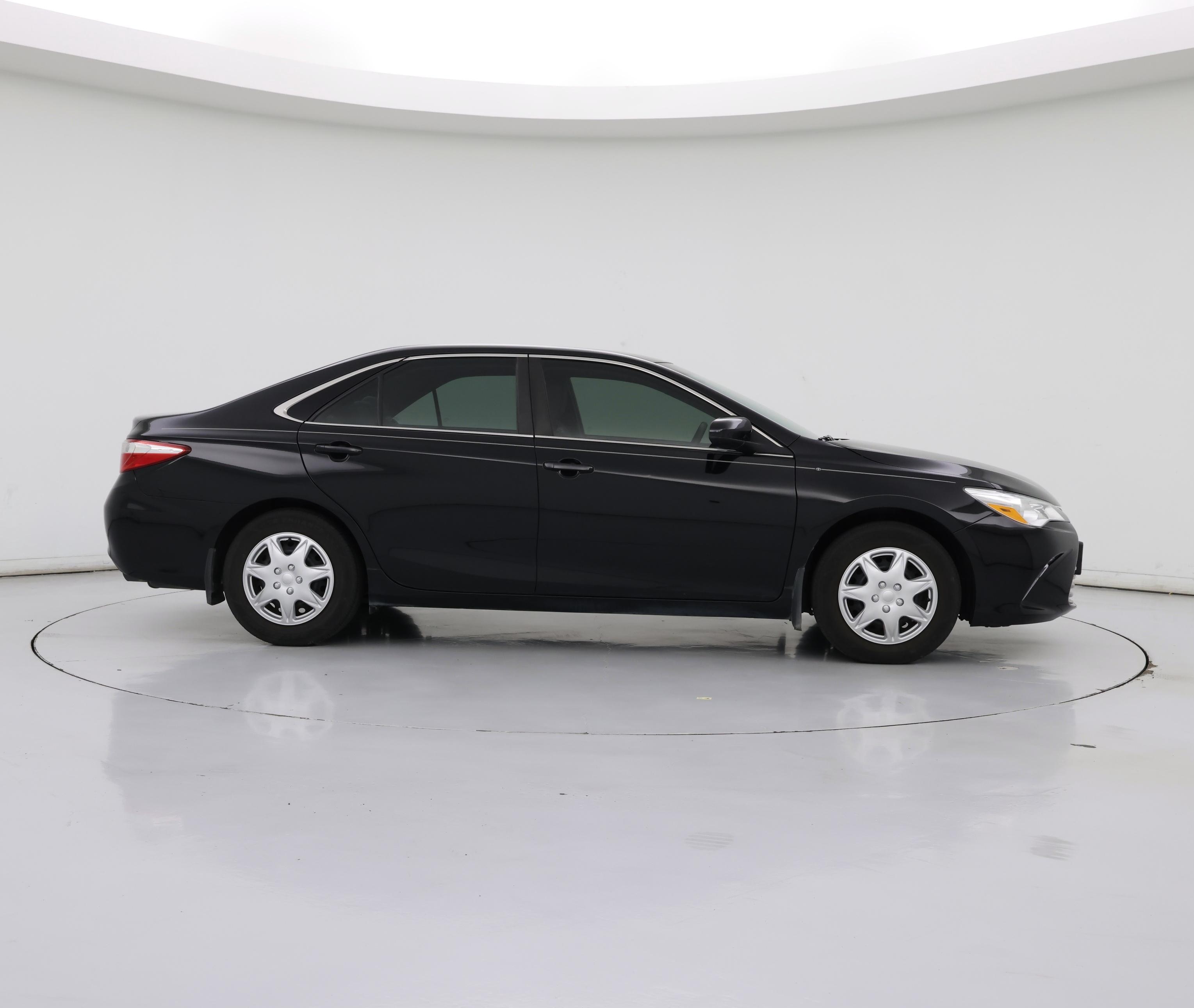 Thumbnail: 2016 Toyota Camry - 7