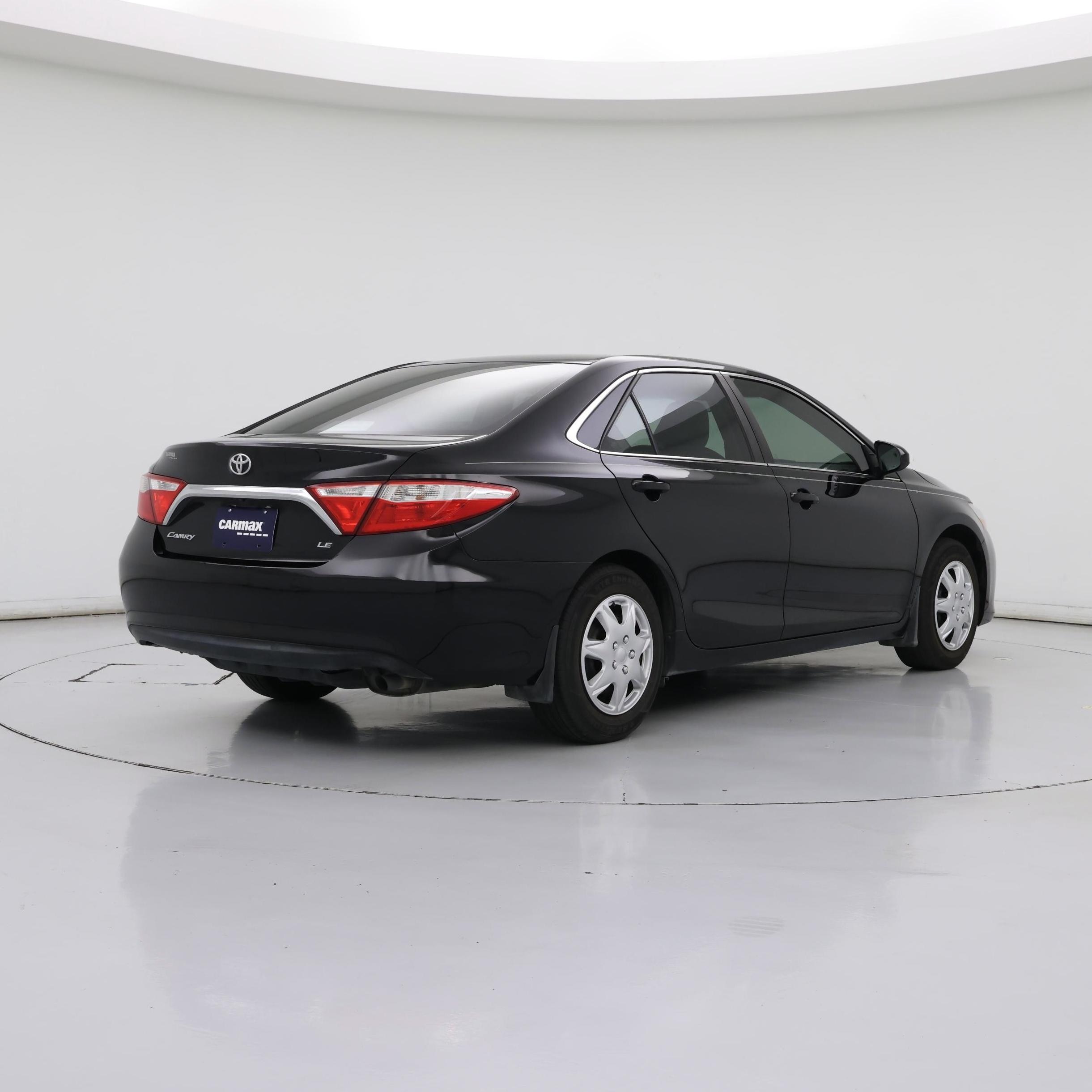 Thumbnail: 2016 Toyota Camry - 8
