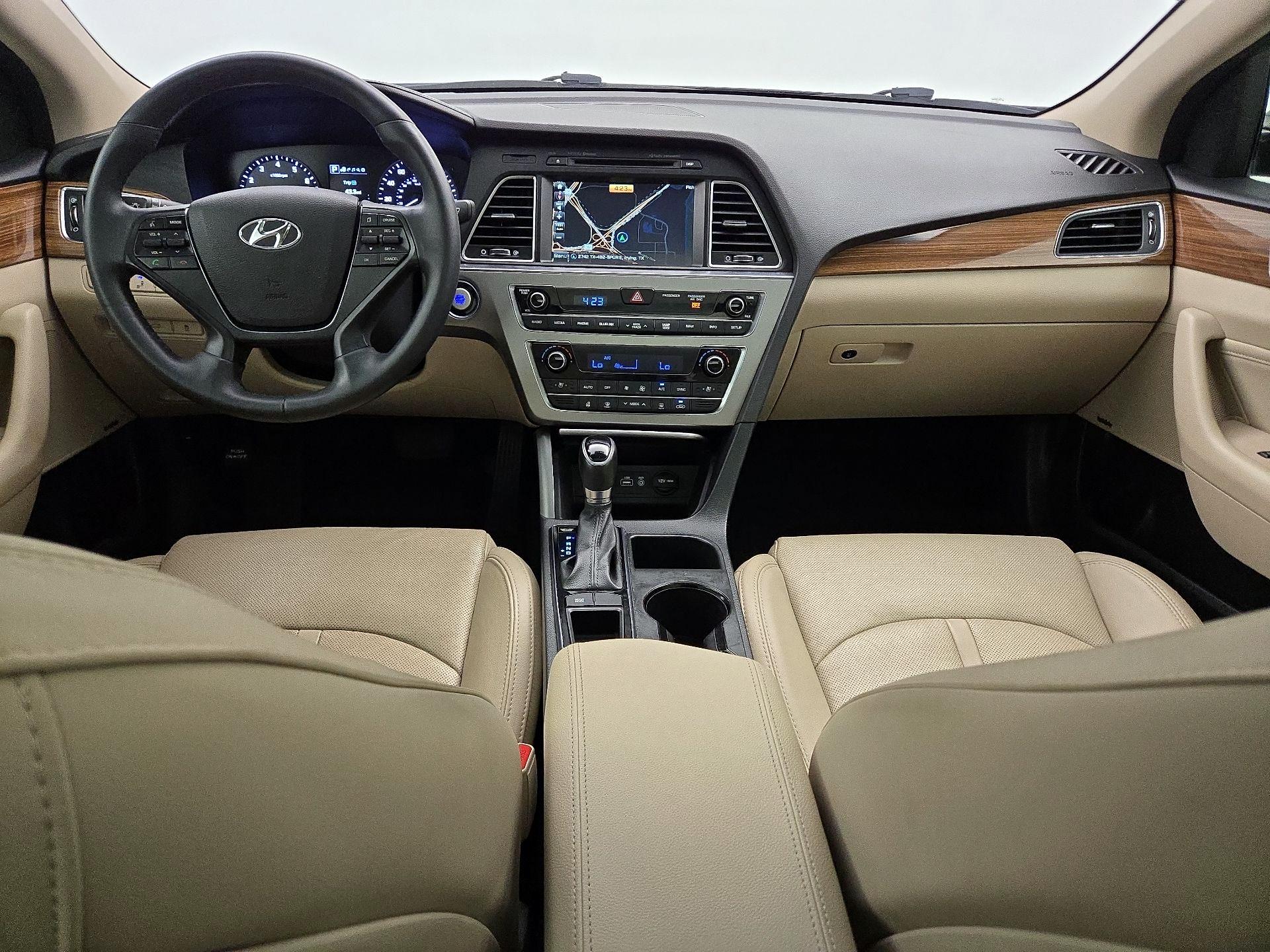 Thumbnail: 2015 Hyundai Sonata - 9