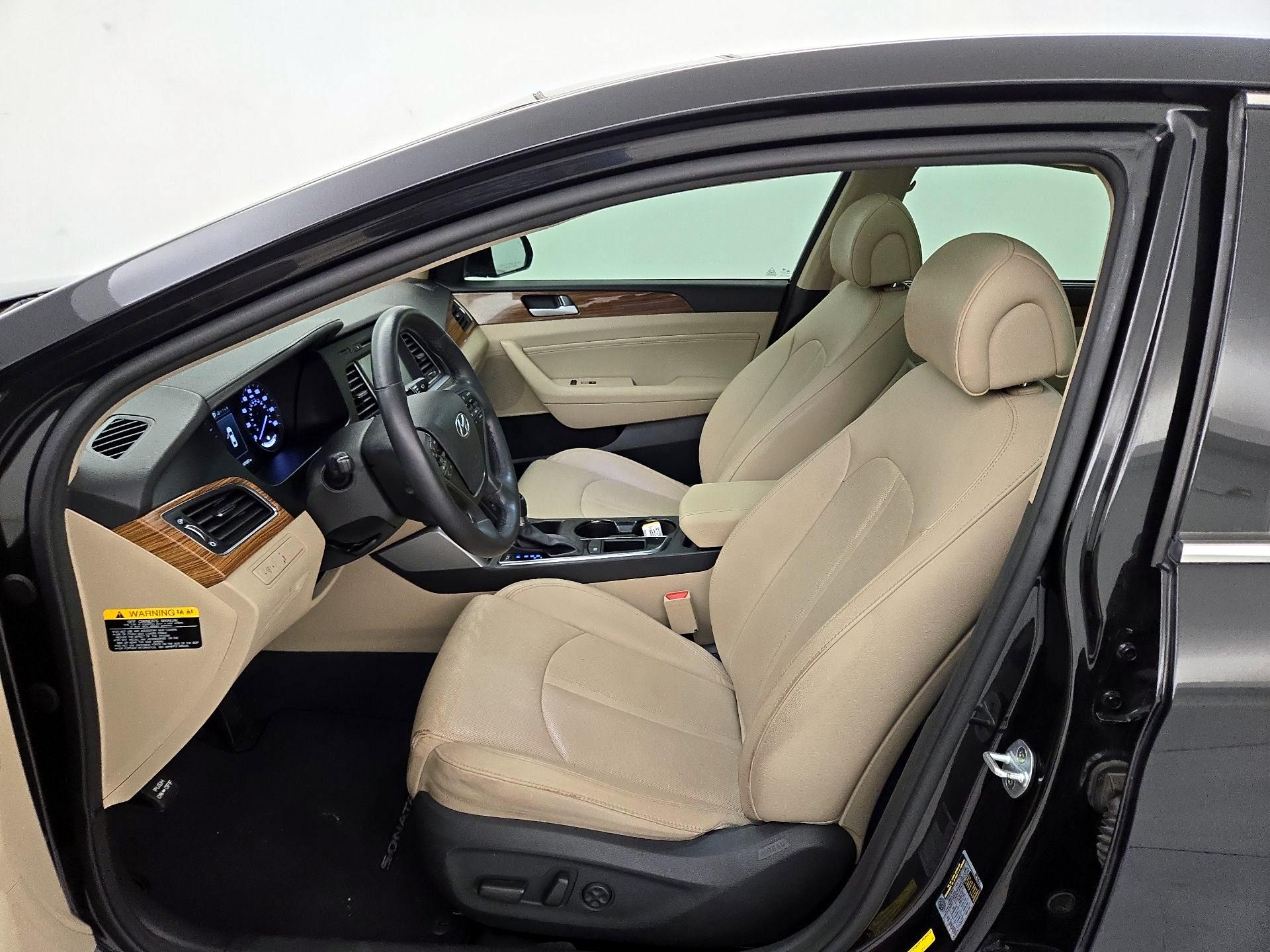 Thumbnail: 2015 Hyundai Sonata - 11
