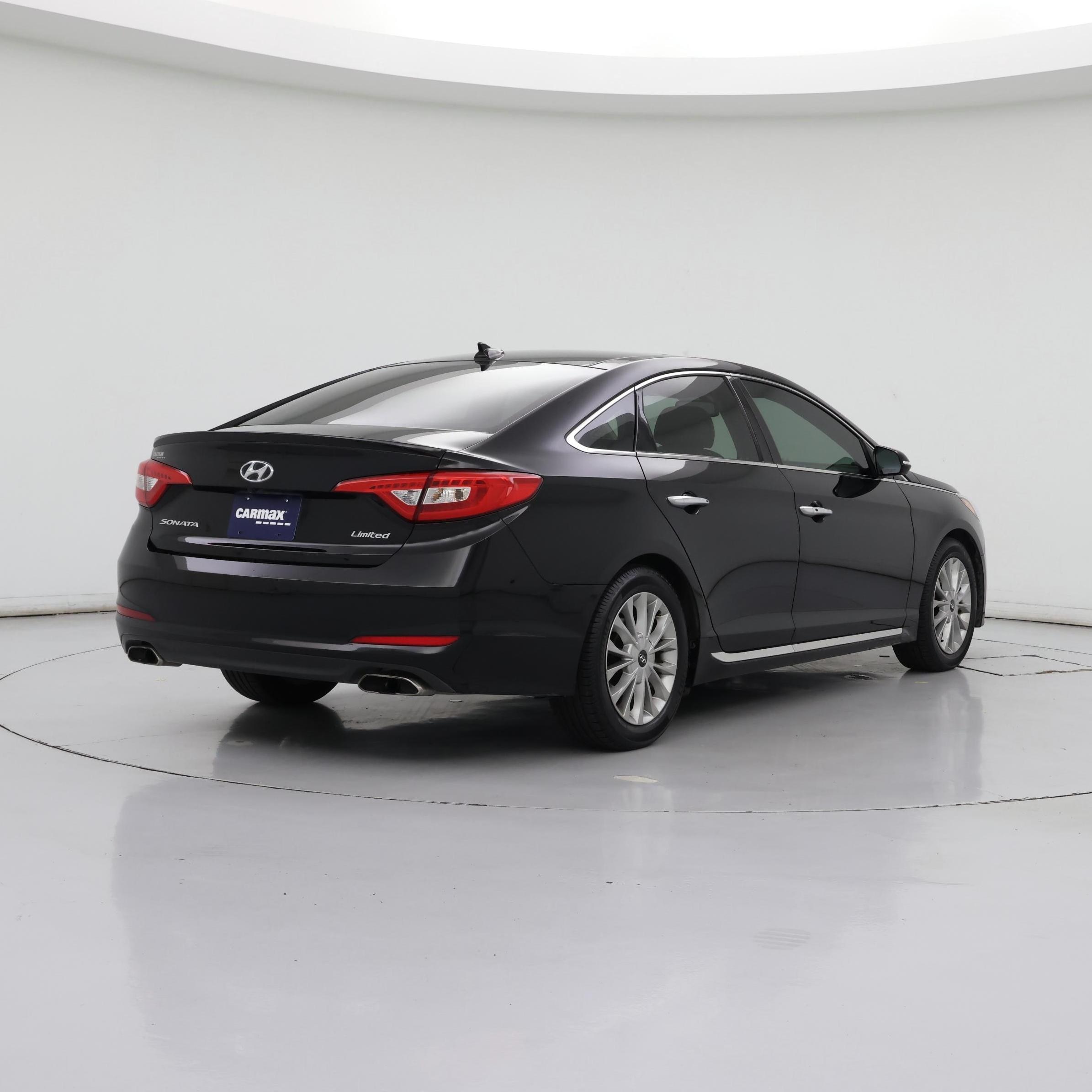 Thumbnail: 2015 Hyundai Sonata - 8