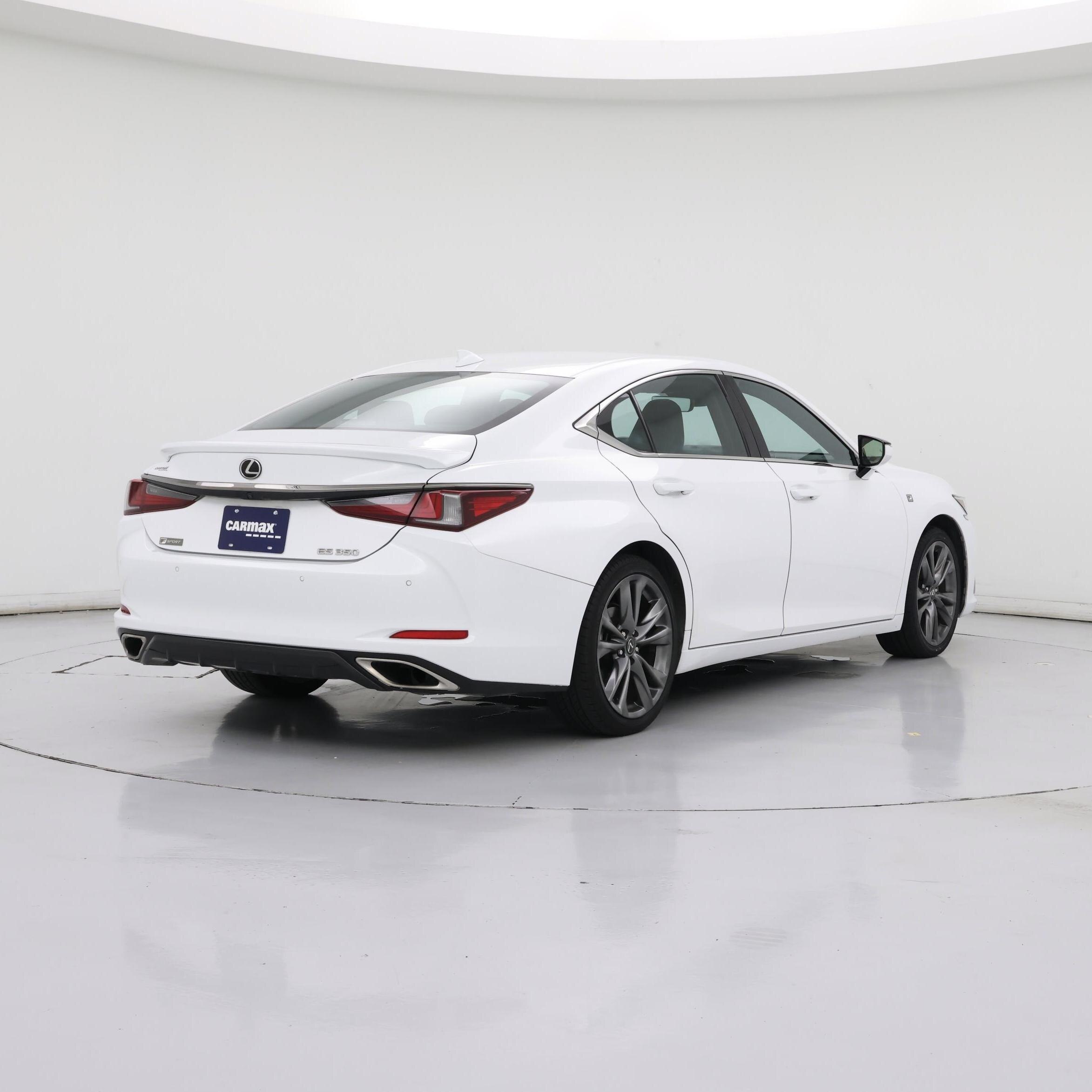 Thumbnail: 2019 Lexus ES - 8