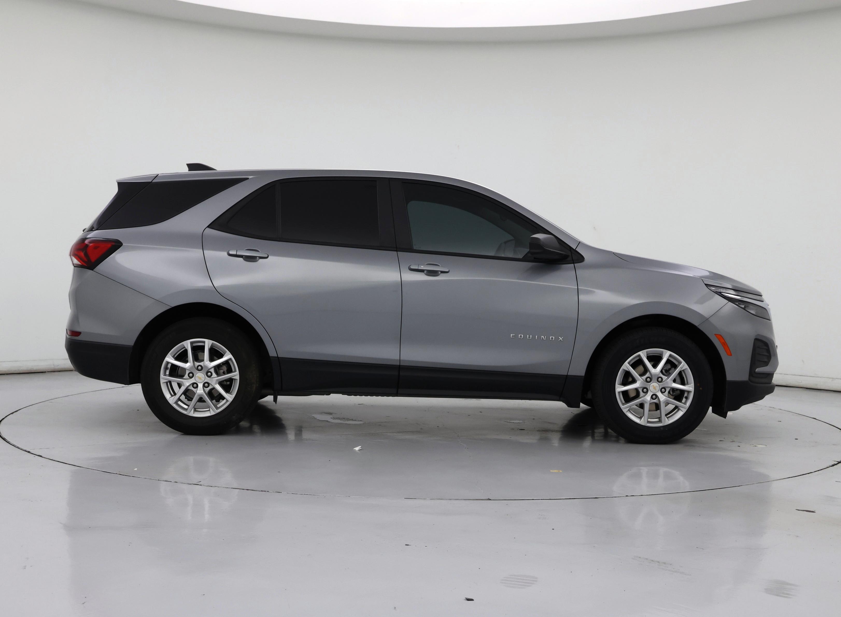 Thumbnail: 2023 Chevrolet Equinox - 7