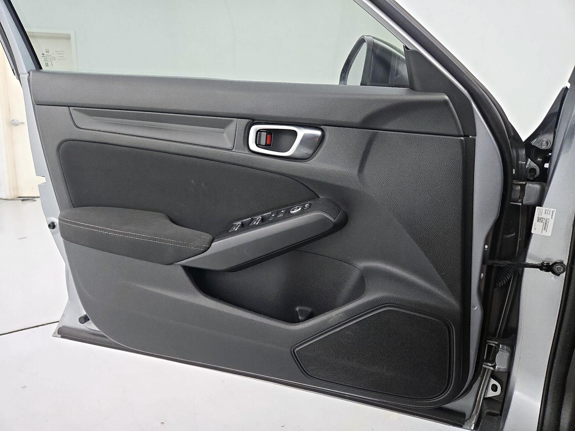 Thumbnail: 2023 Honda Civic - 12