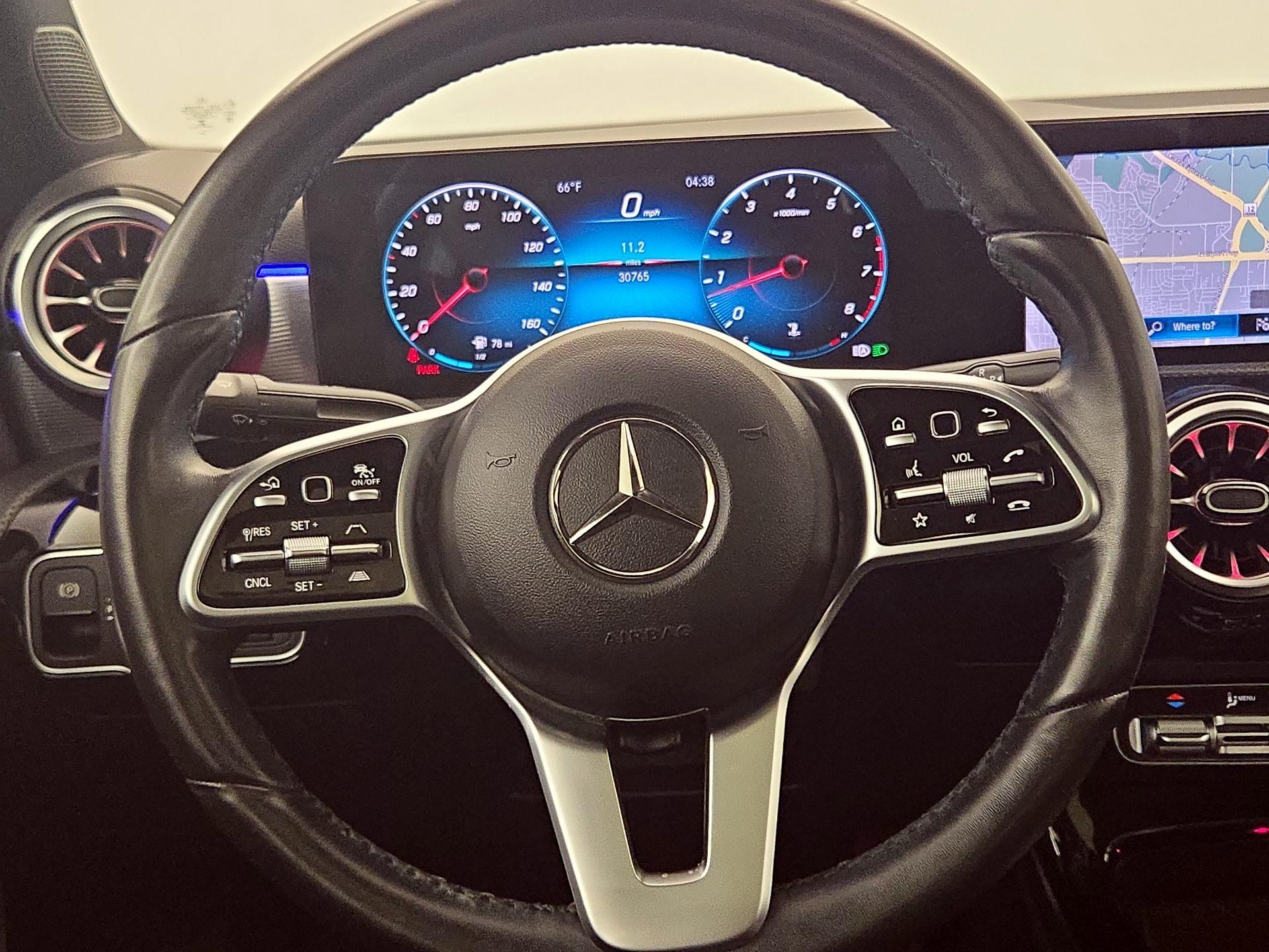 Thumbnail: 2022 Mercedes-Benz A-Class - 10
