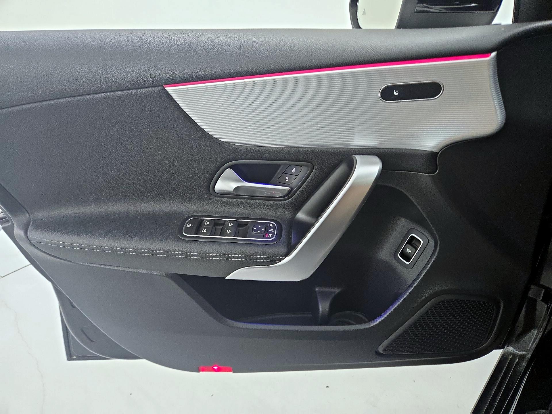 Thumbnail: 2022 Mercedes-Benz A-Class - 12