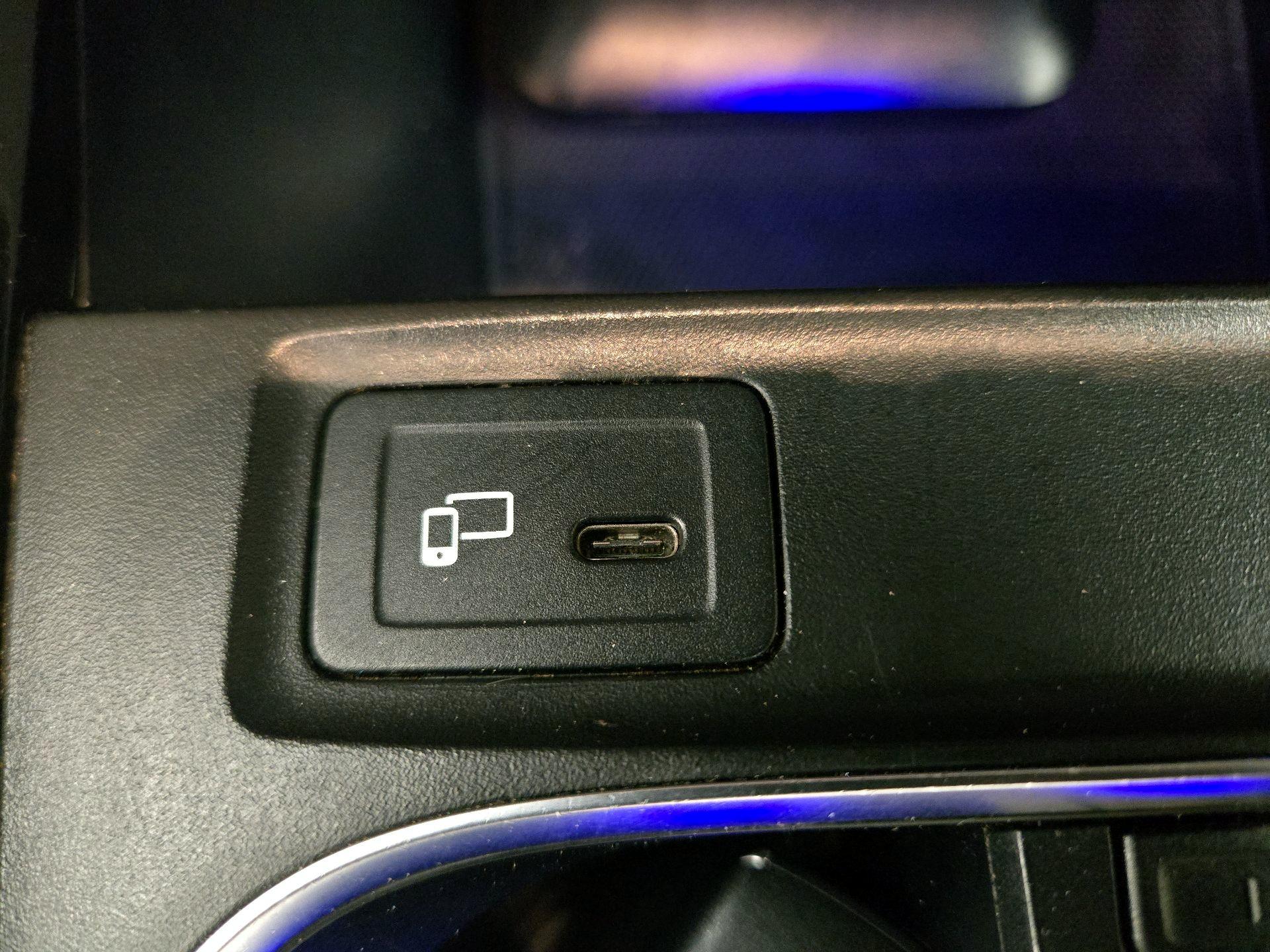 Thumbnail: 2022 Mercedes-Benz CLA - 18