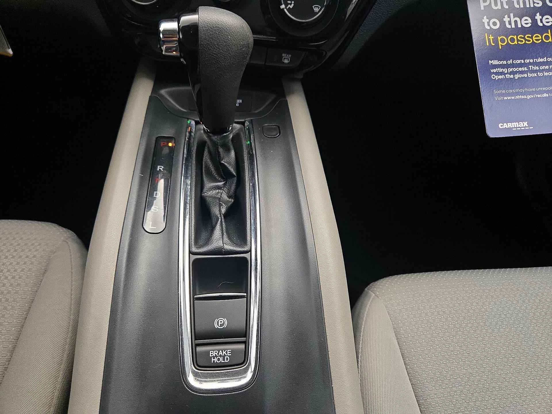 Thumbnail: 2022 Honda HR-V - 17