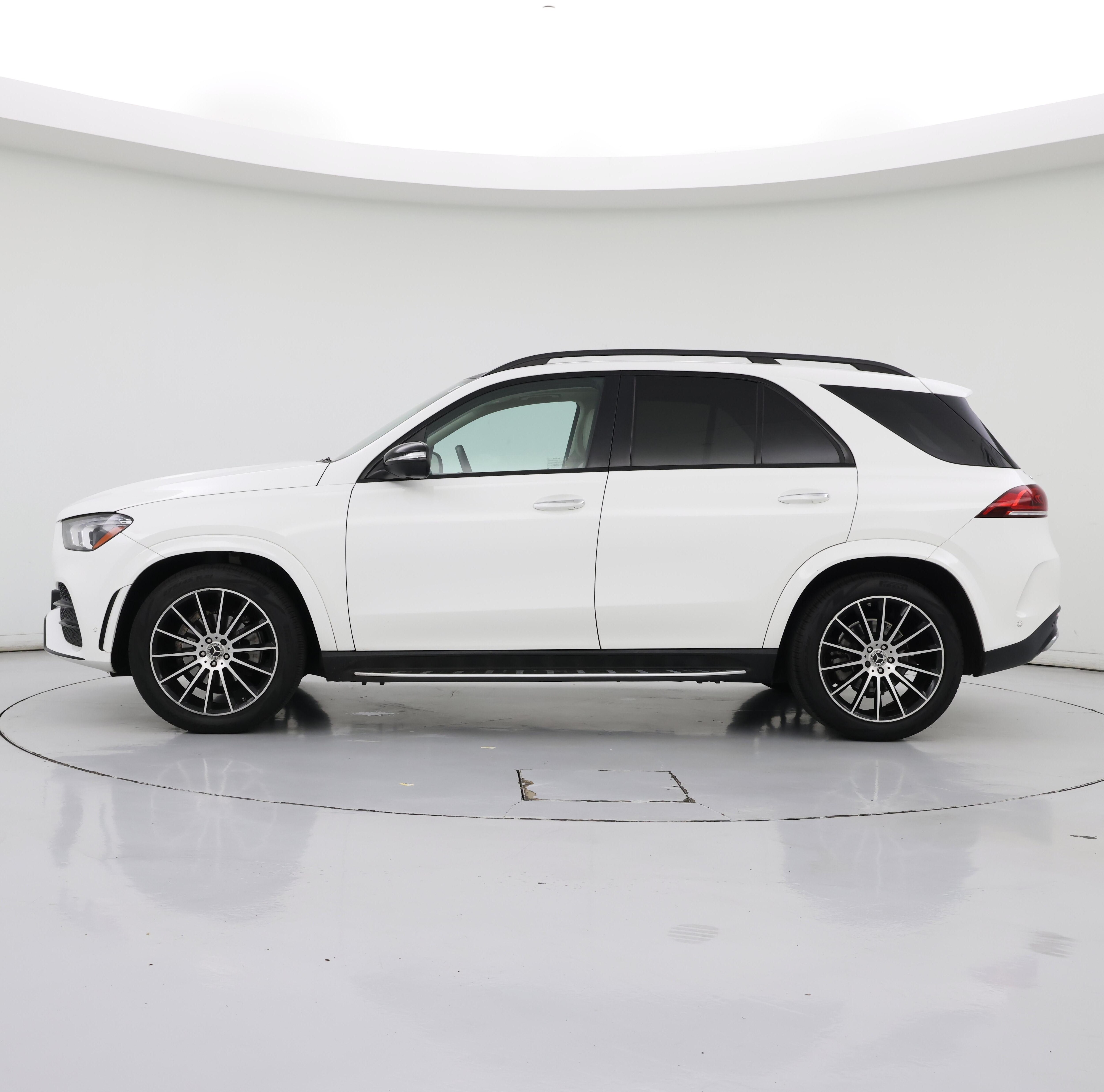 Thumbnail: 2022 Mercedes-Benz GLE - 3