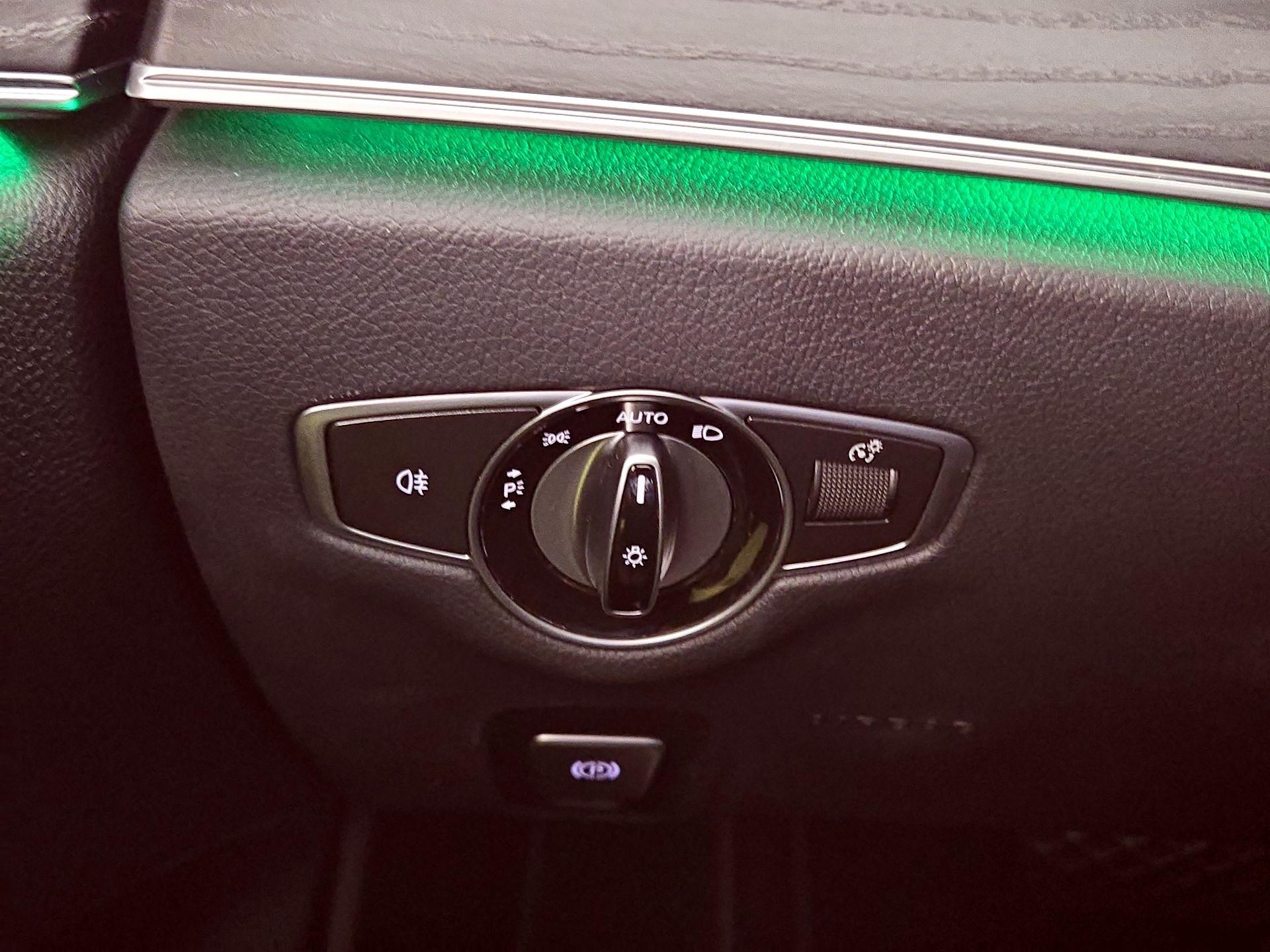 Thumbnail: 2022 Mercedes-Benz E-Class - 13