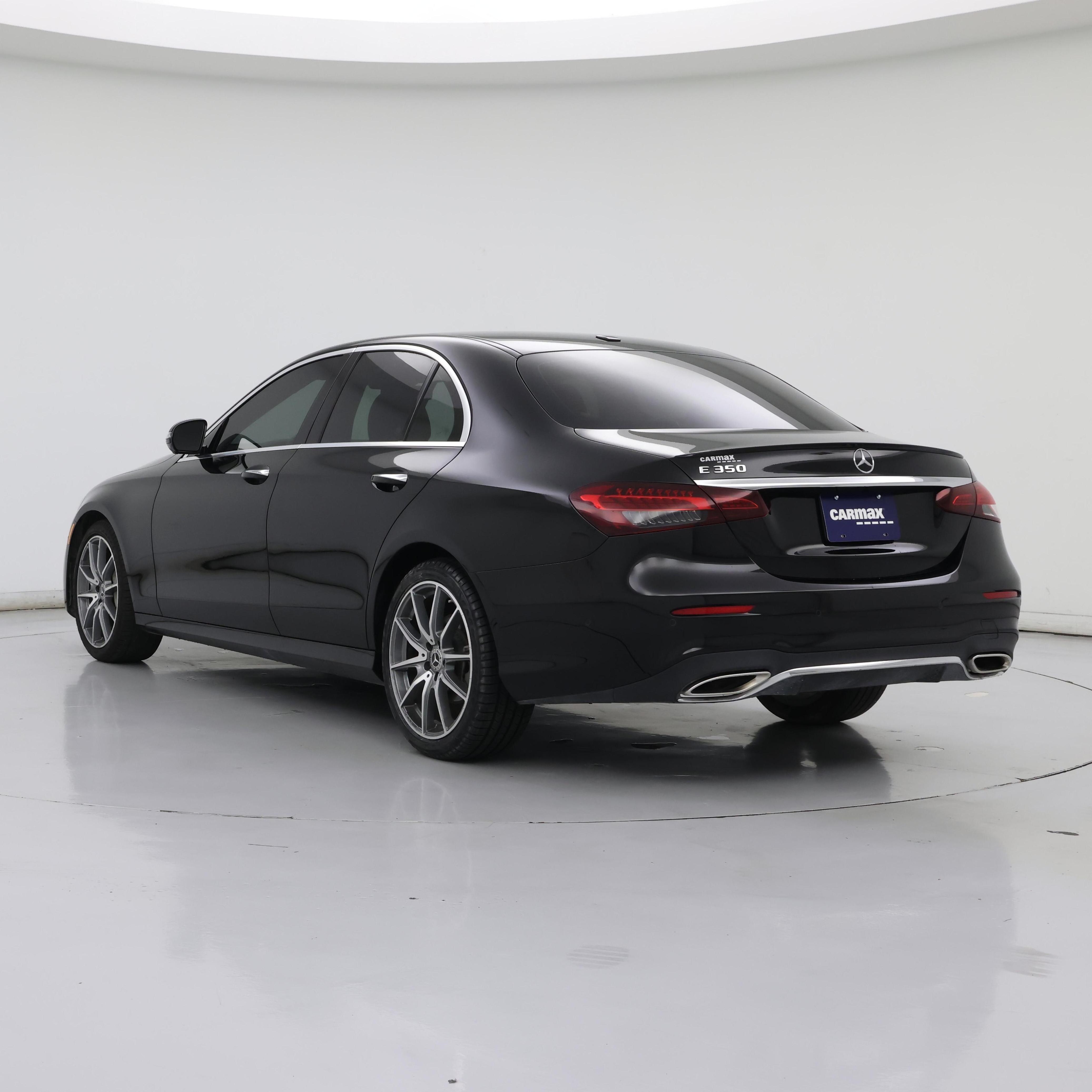 Thumbnail: 2022 Mercedes-Benz E-Class - 2