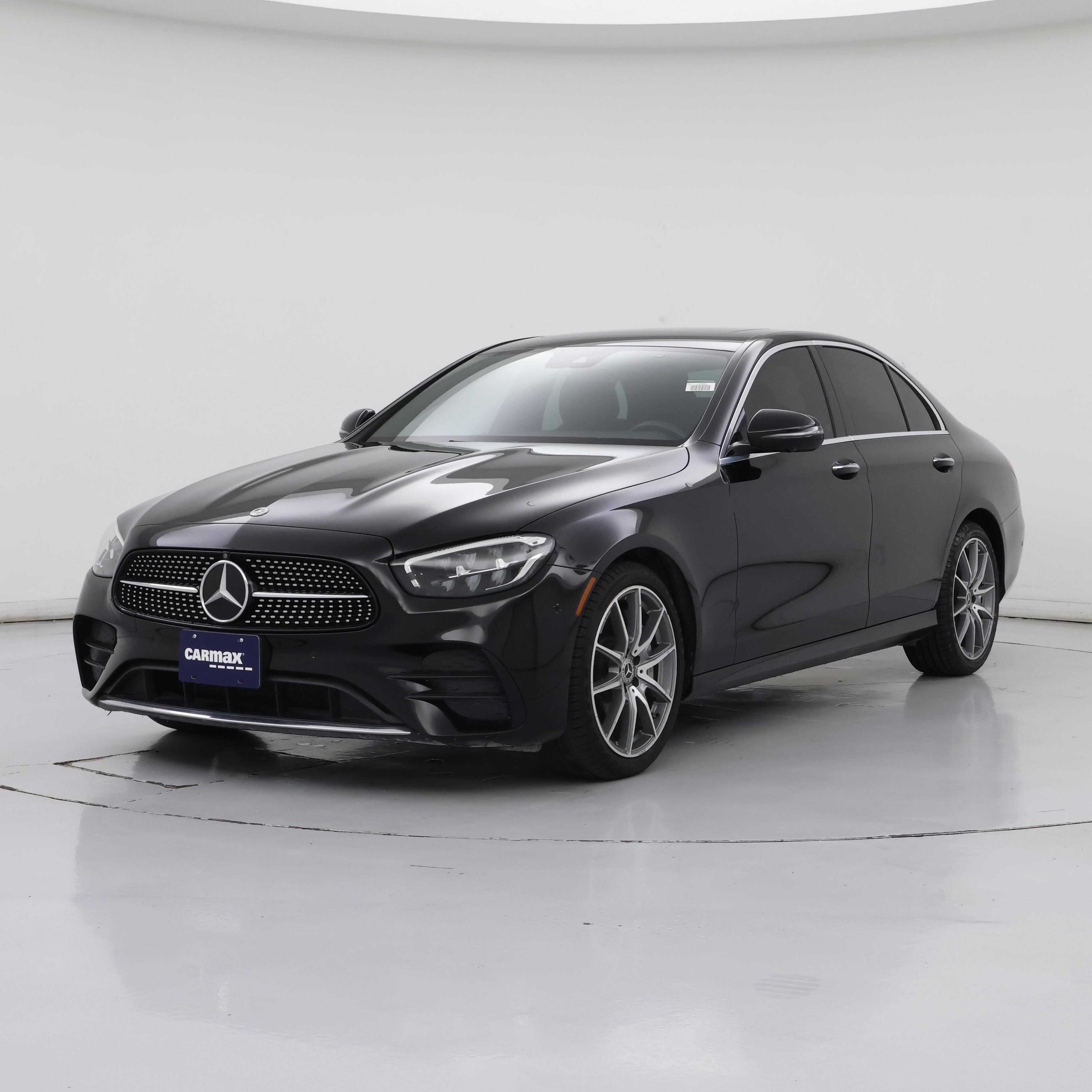 Thumbnail: 2022 Mercedes-Benz E-Class - 4