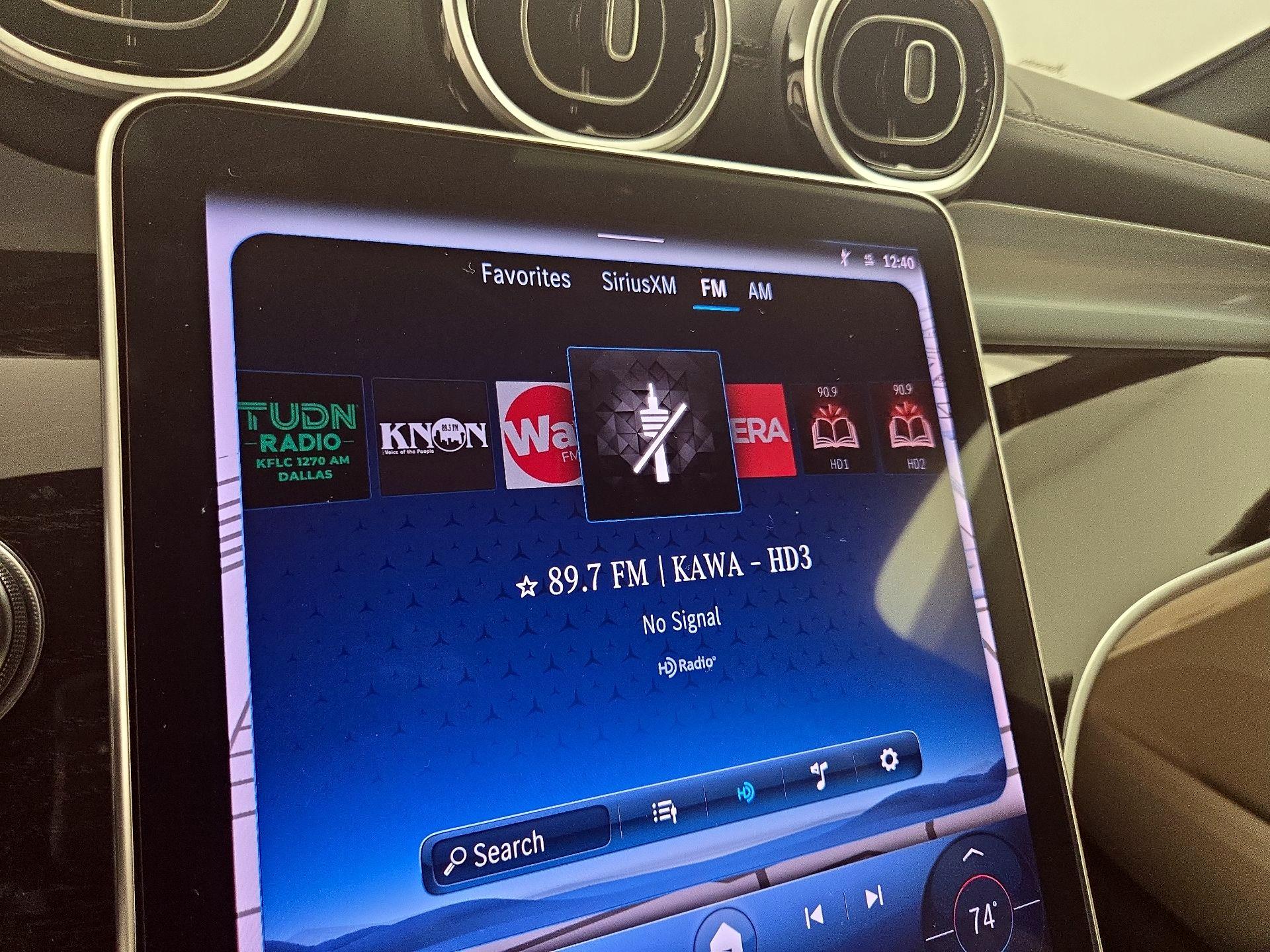 Thumbnail: 2024 Mercedes-Benz GLC - 16