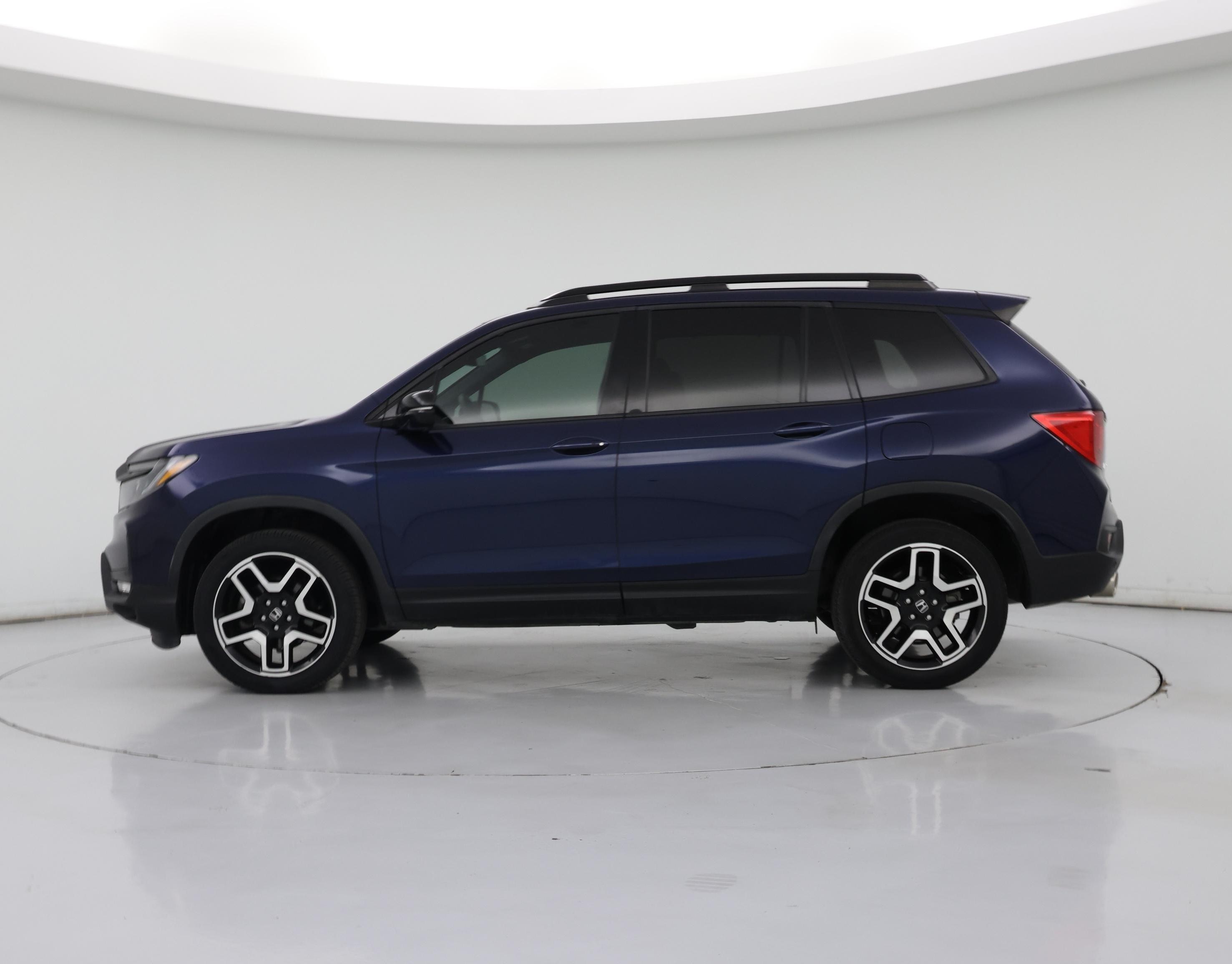 Thumbnail: 2023 Honda Passport - 3