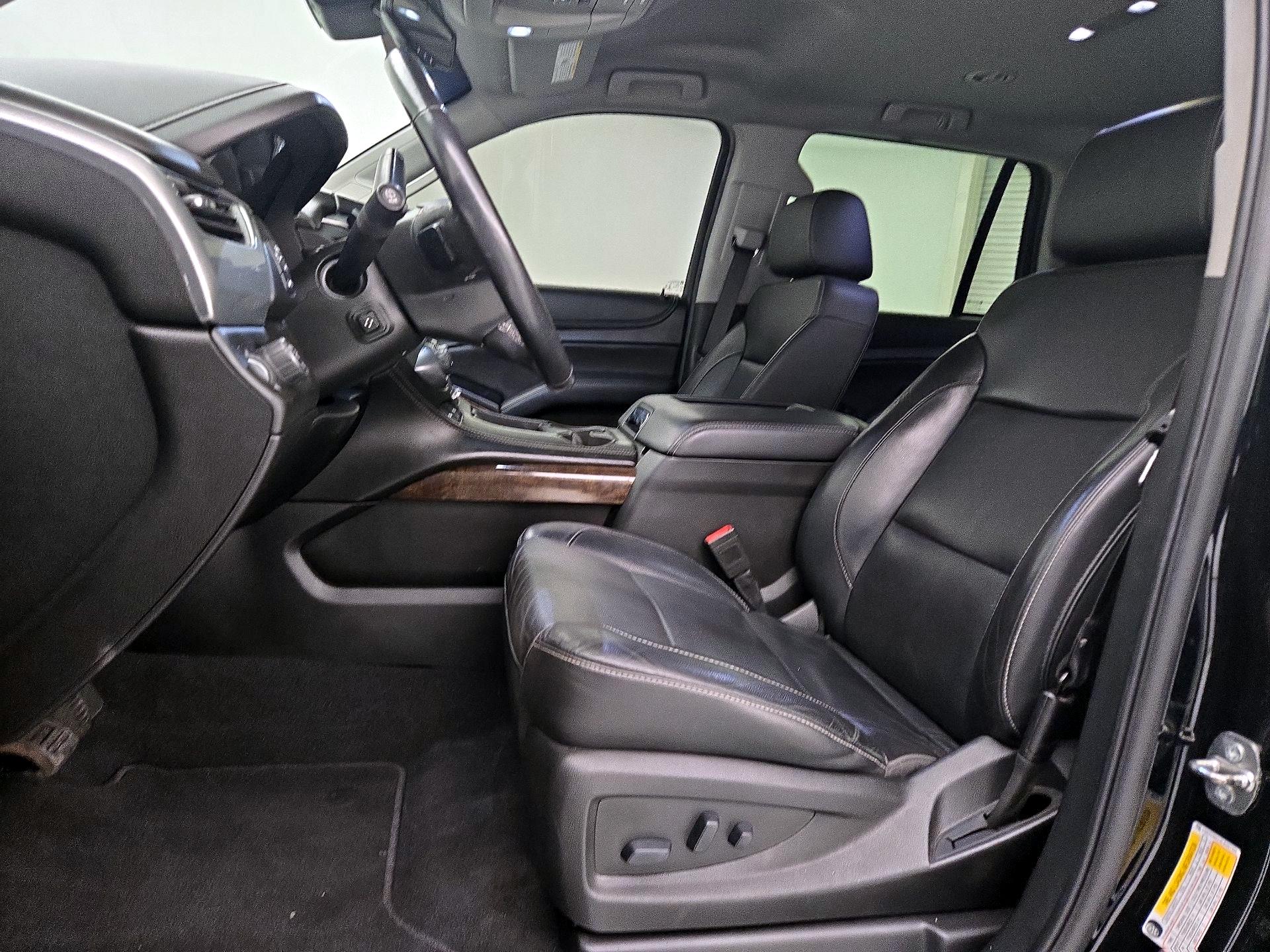 Thumbnail: 2020 Chevrolet Tahoe - 11