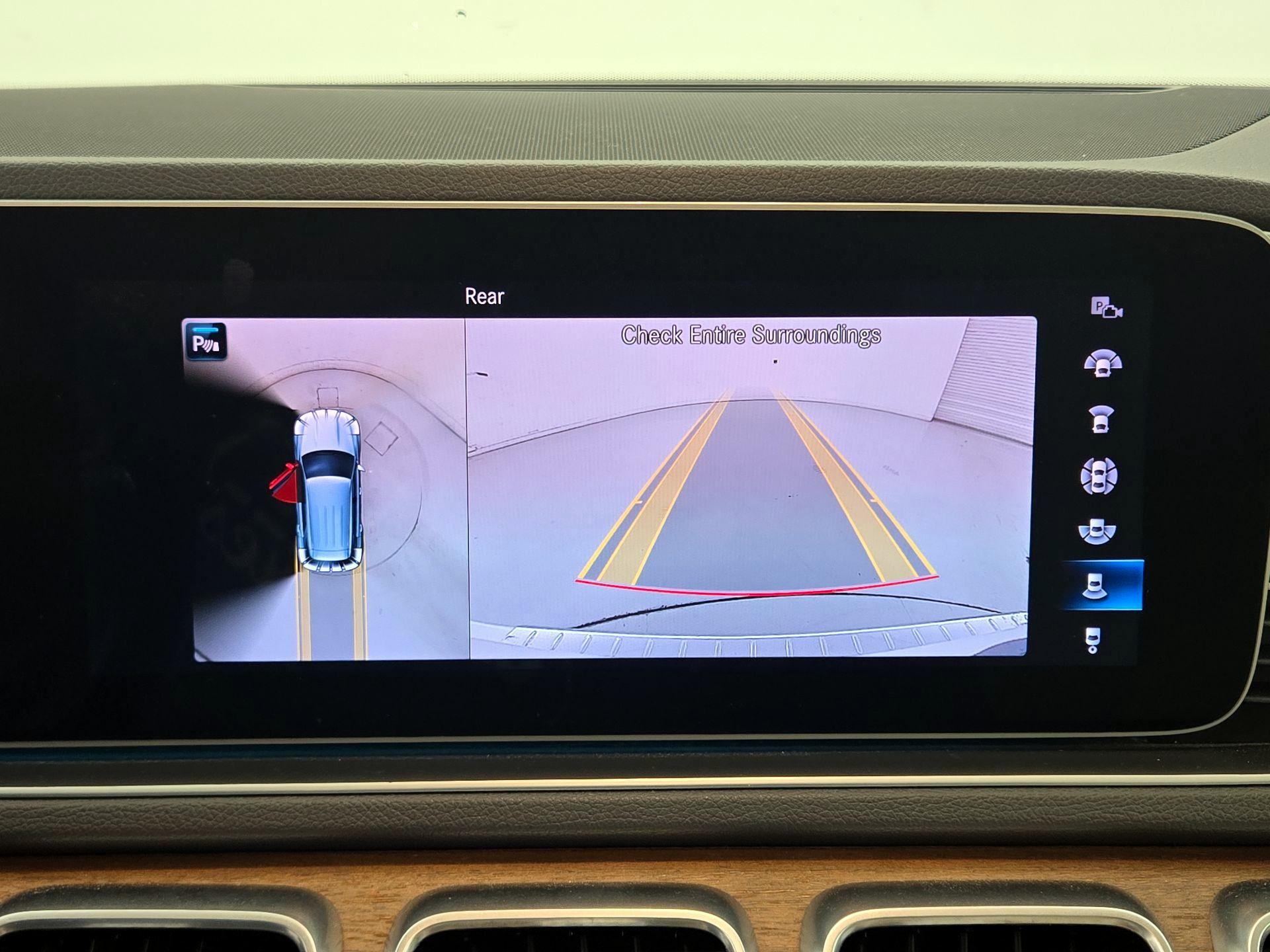 Thumbnail: 2020 Mercedes-Benz GLE - 15