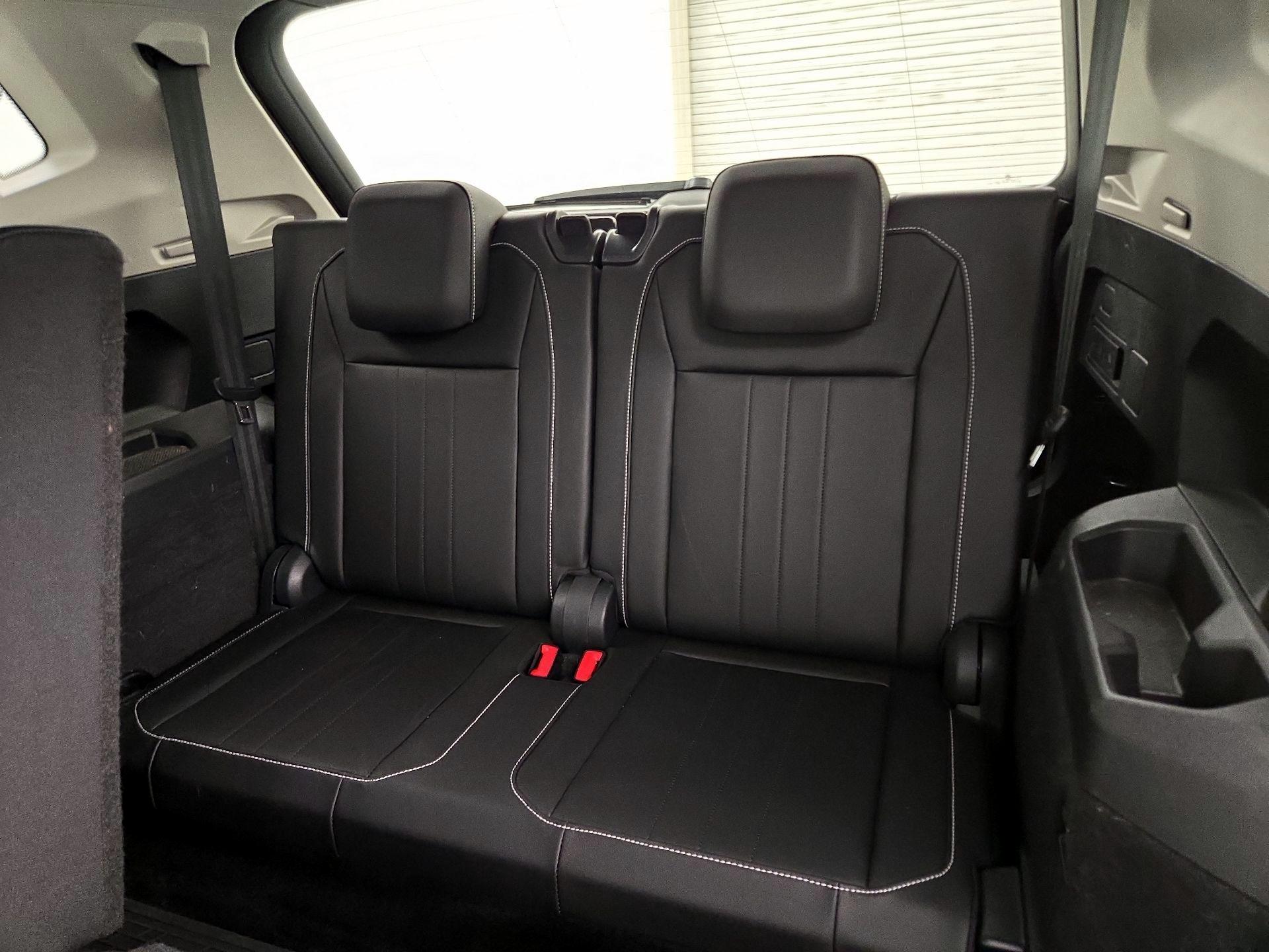 Thumbnail: 2023 Volkswagen Tiguan - 20