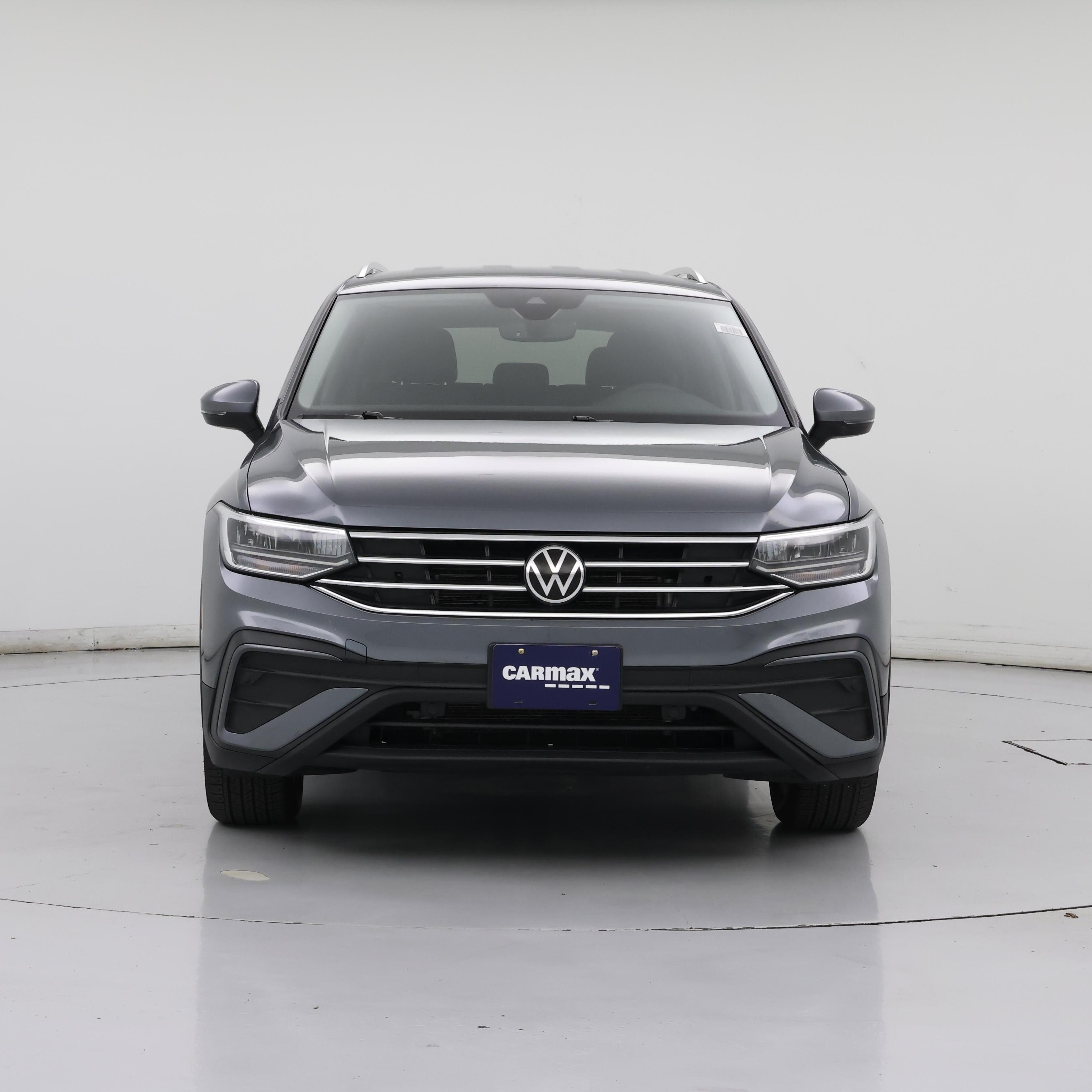 Thumbnail: 2023 Volkswagen Tiguan - 5