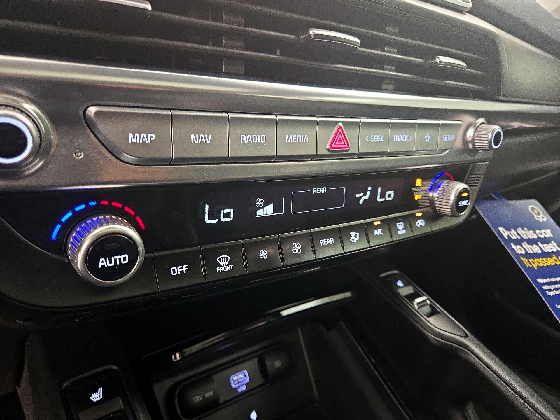 Thumbnail: 2022 Kia Telluride - 17