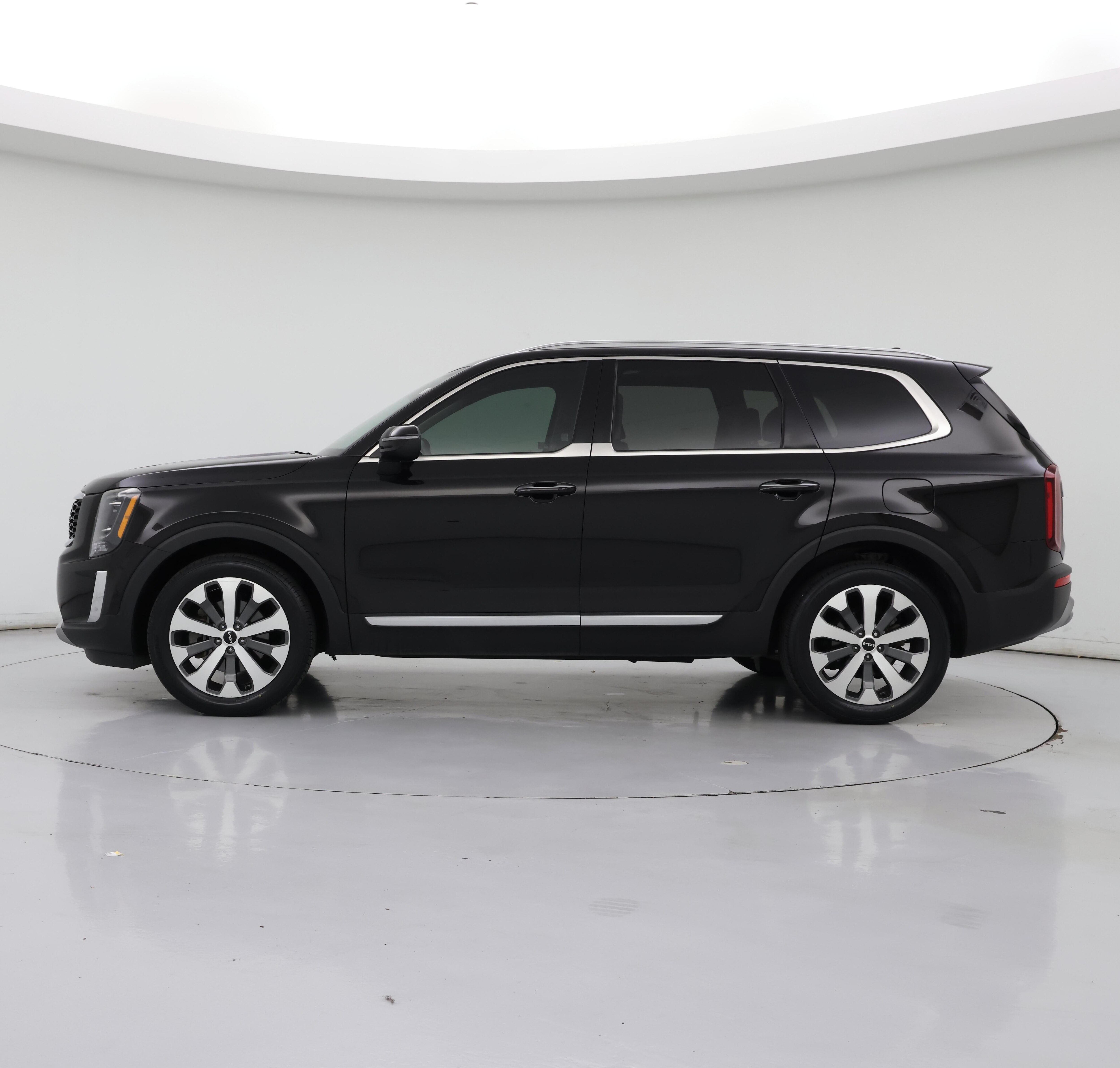 Thumbnail: 2022 Kia Telluride - 3