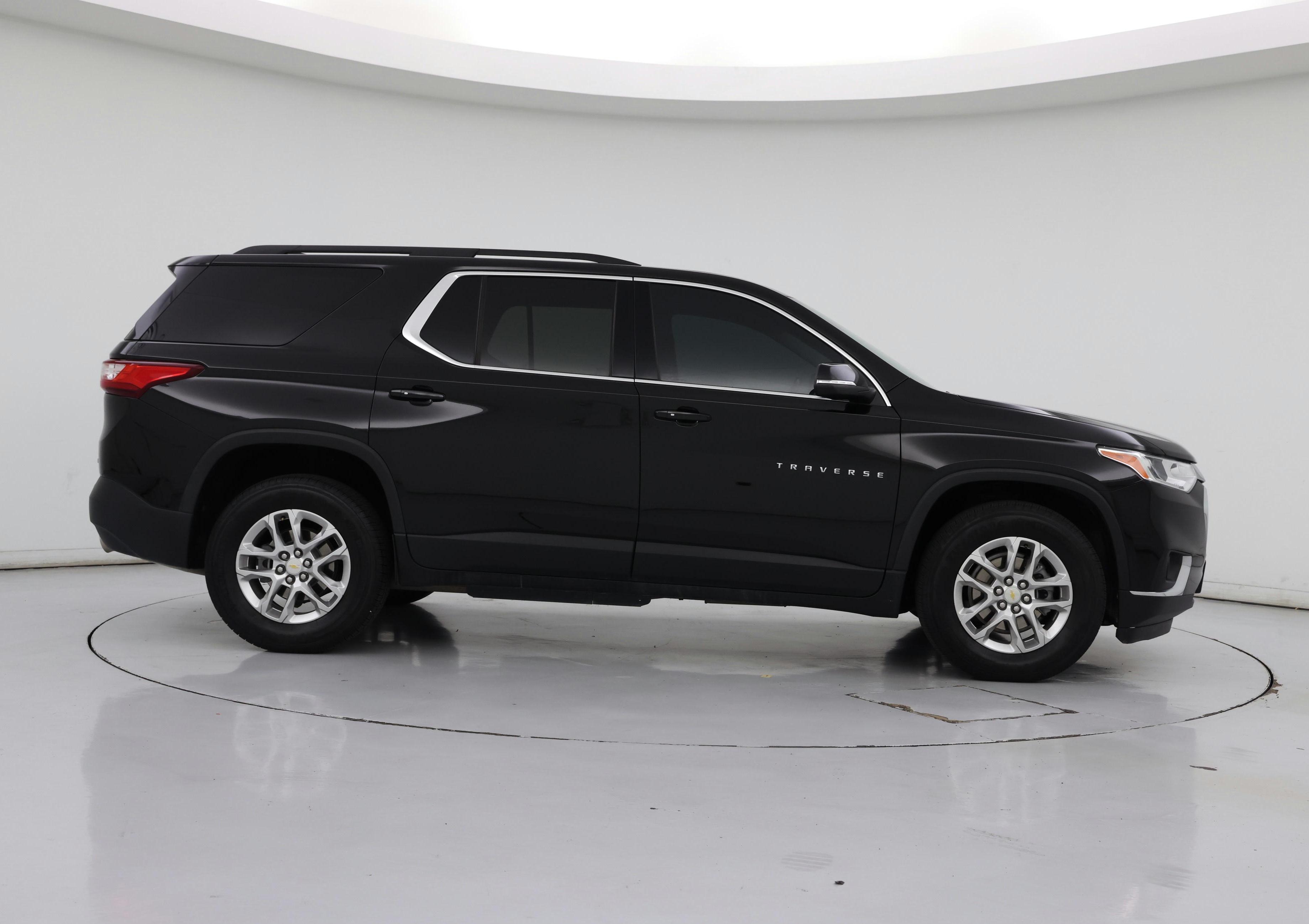 Thumbnail: 2021 Chevrolet Traverse - 7