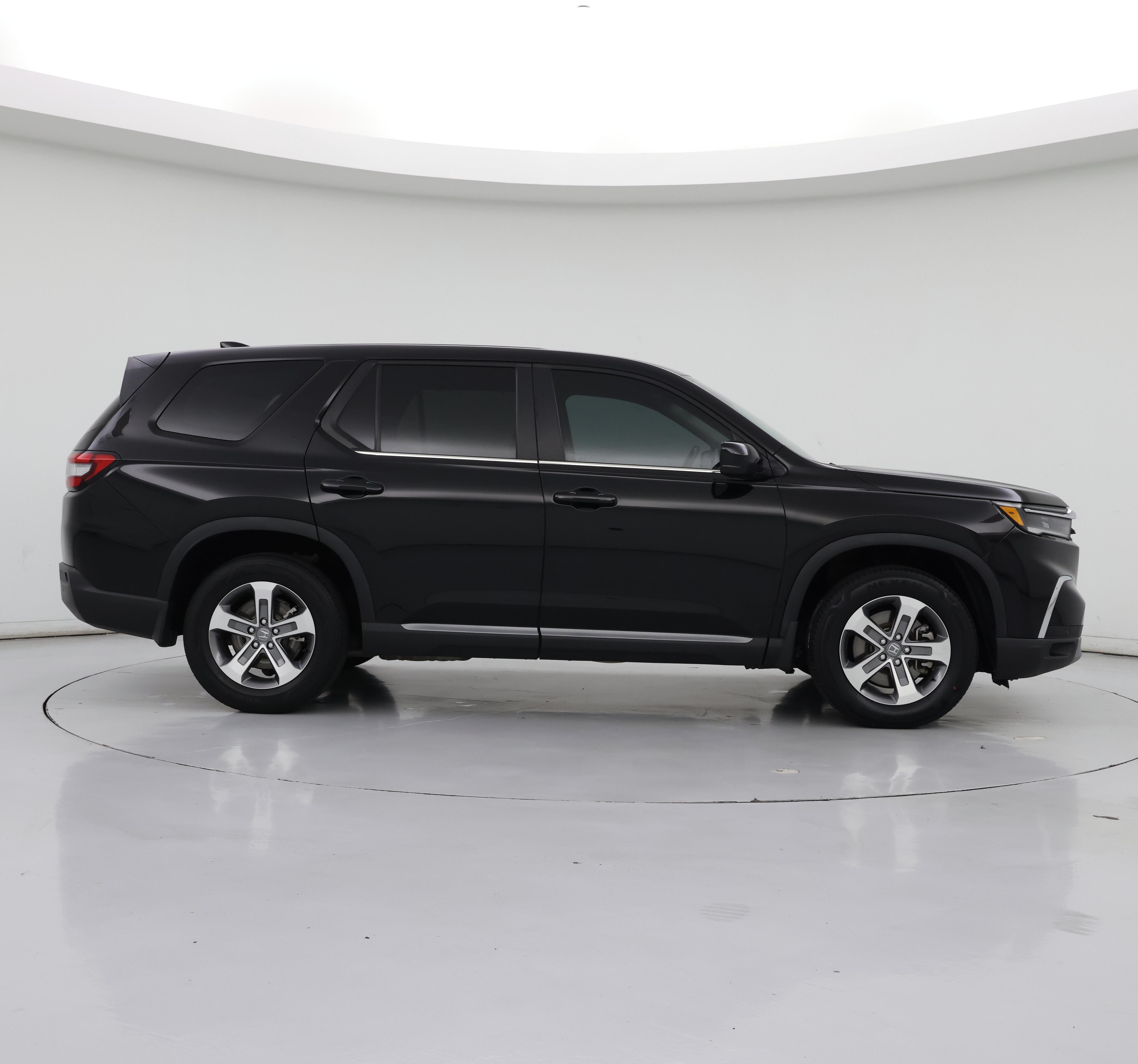 Thumbnail: 2023 Honda Pilot - 7