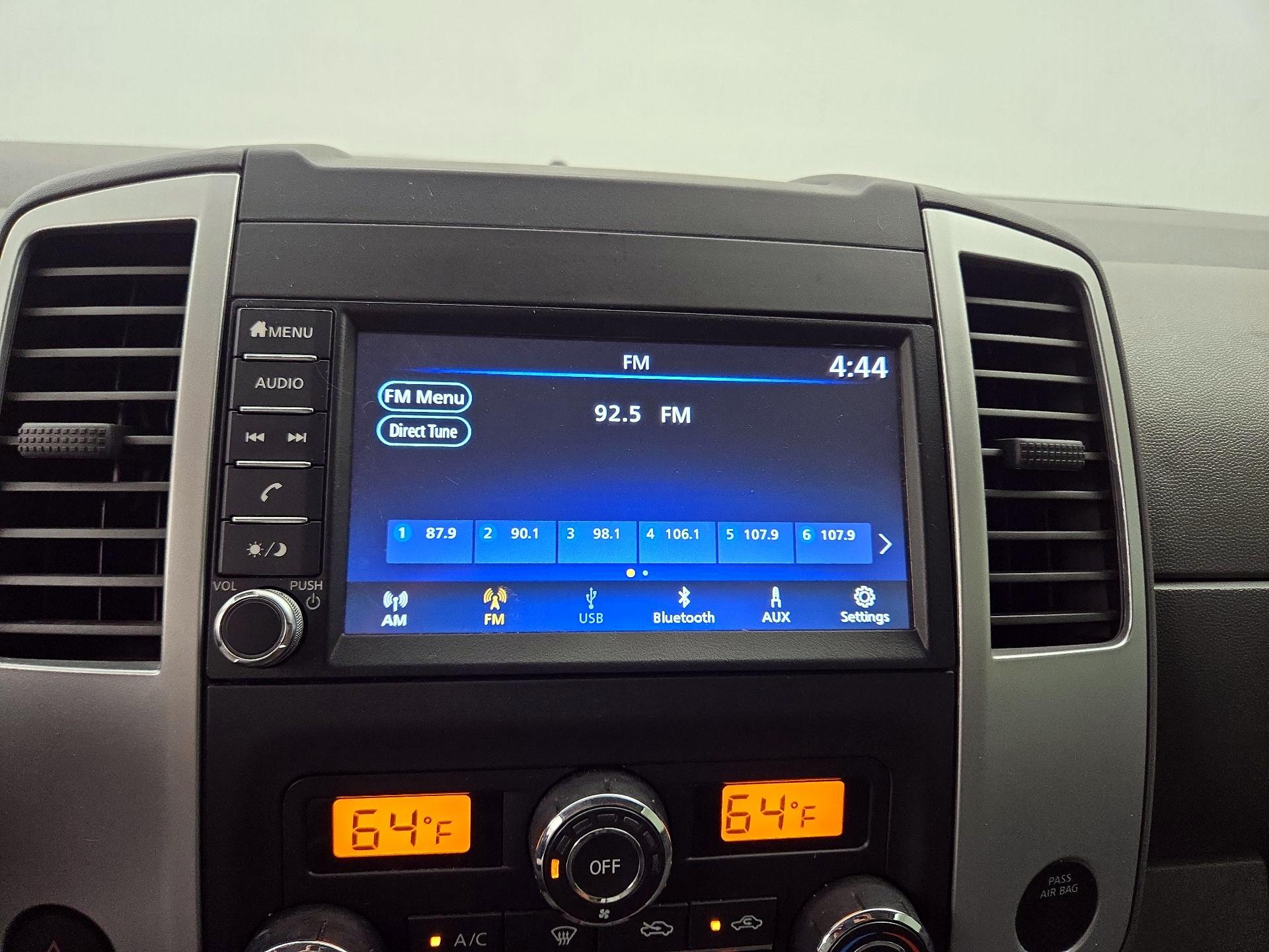 Thumbnail: 2020 Nissan Frontier - 15