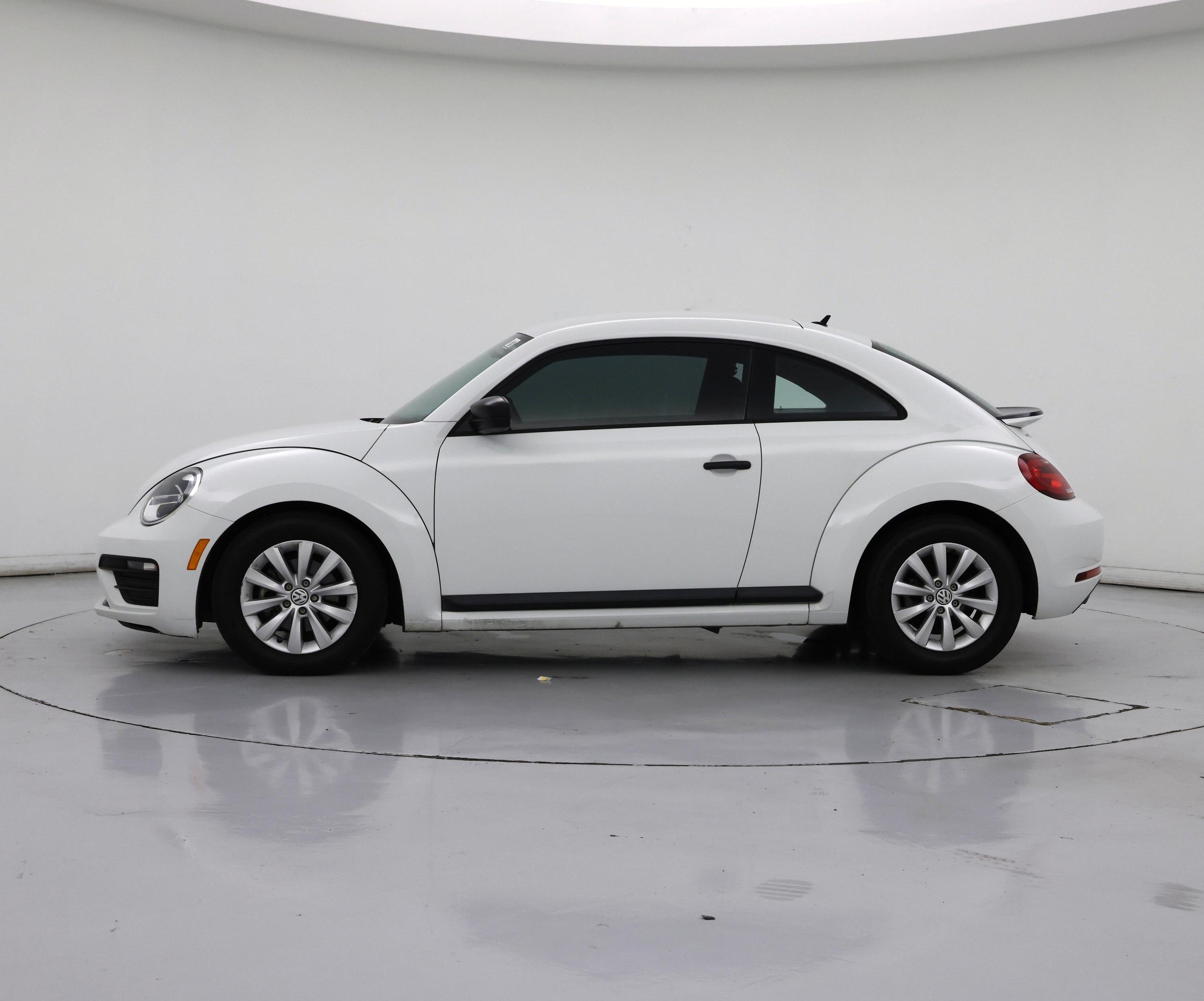 Thumbnail: 2018 Volkswagen Beetle - 3