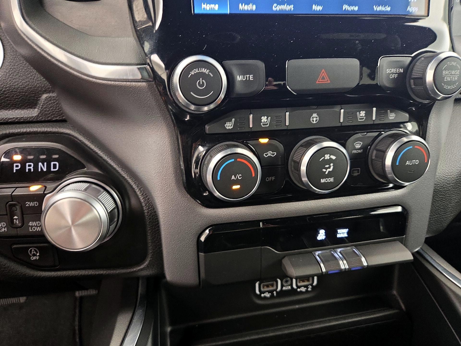 Thumbnail: 2024 RAM 1500 - 16