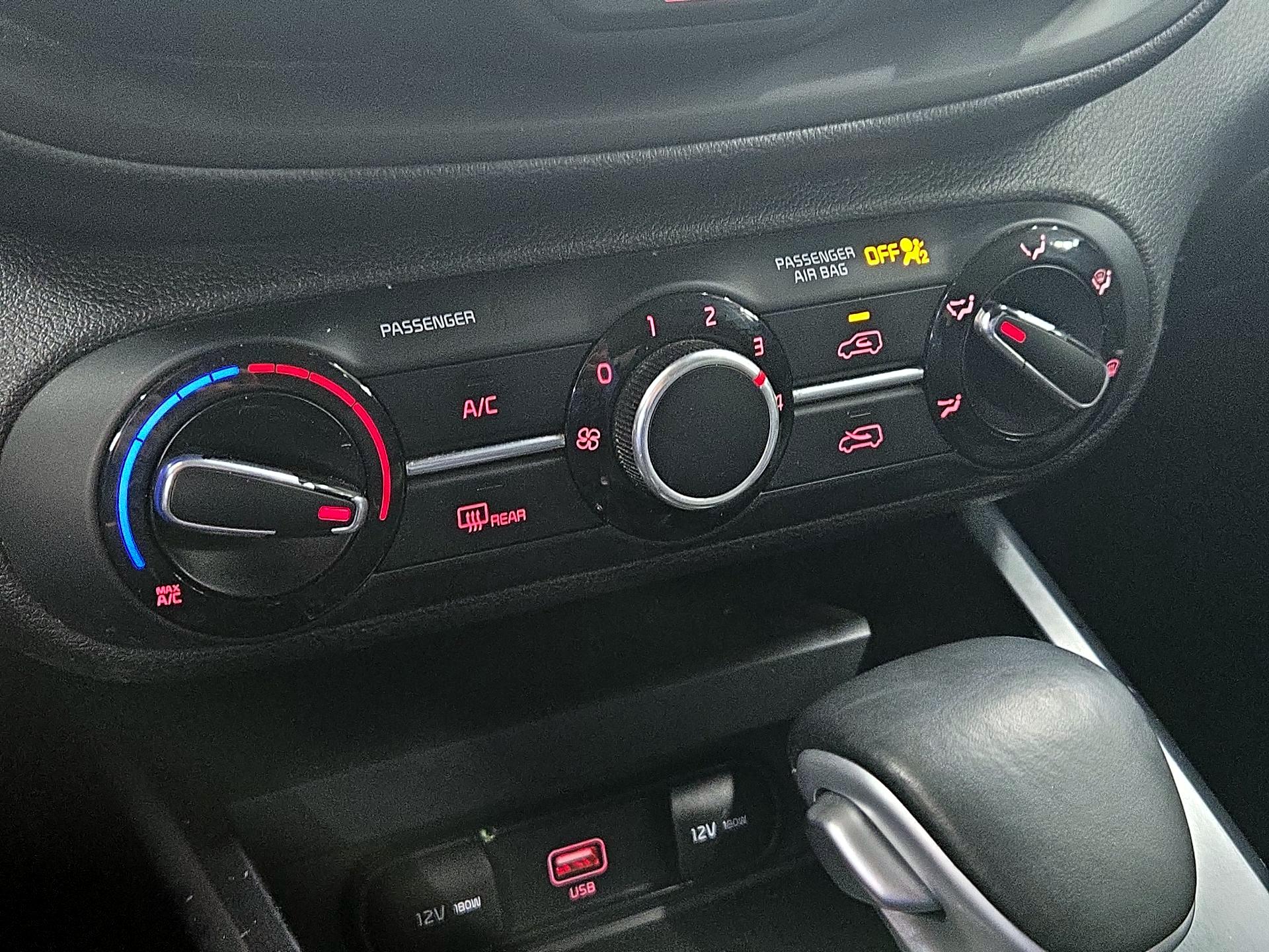 Thumbnail: 2021 Kia Soul - 16