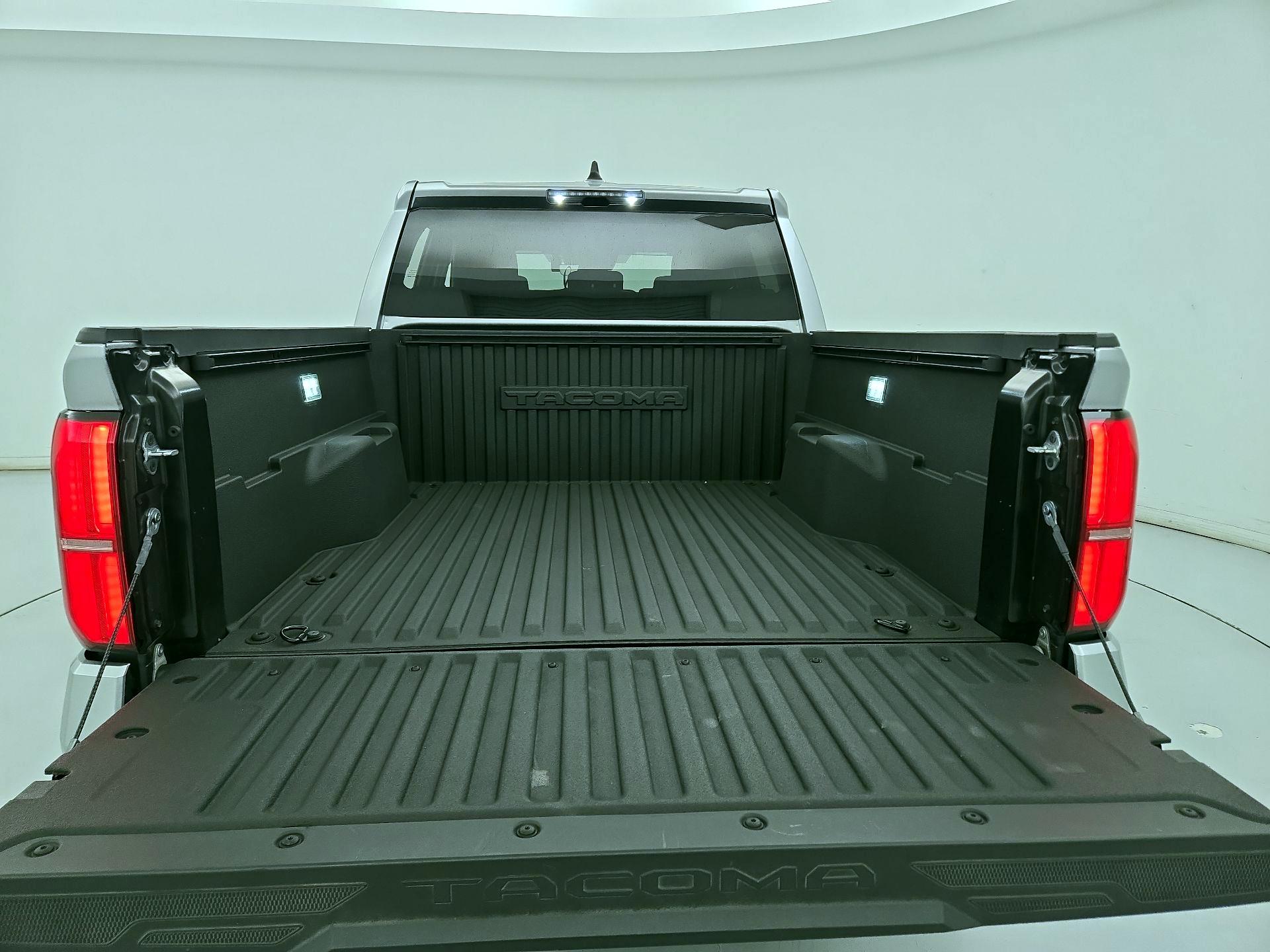 Thumbnail: 2024 Toyota Tacoma - 20