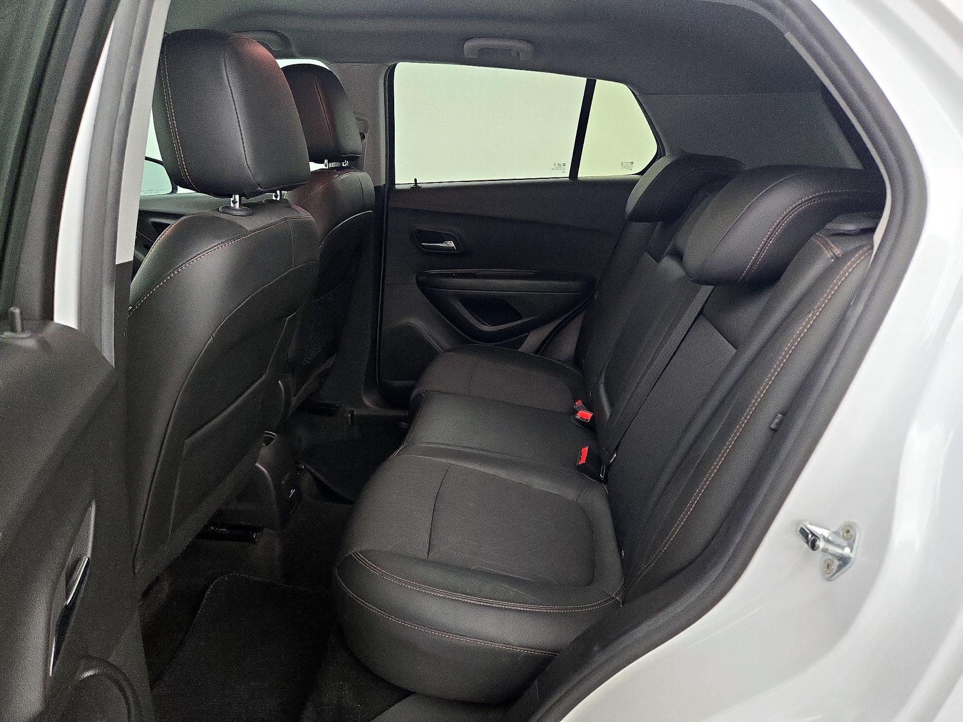 Thumbnail: 2021 Chevrolet Trax - 20