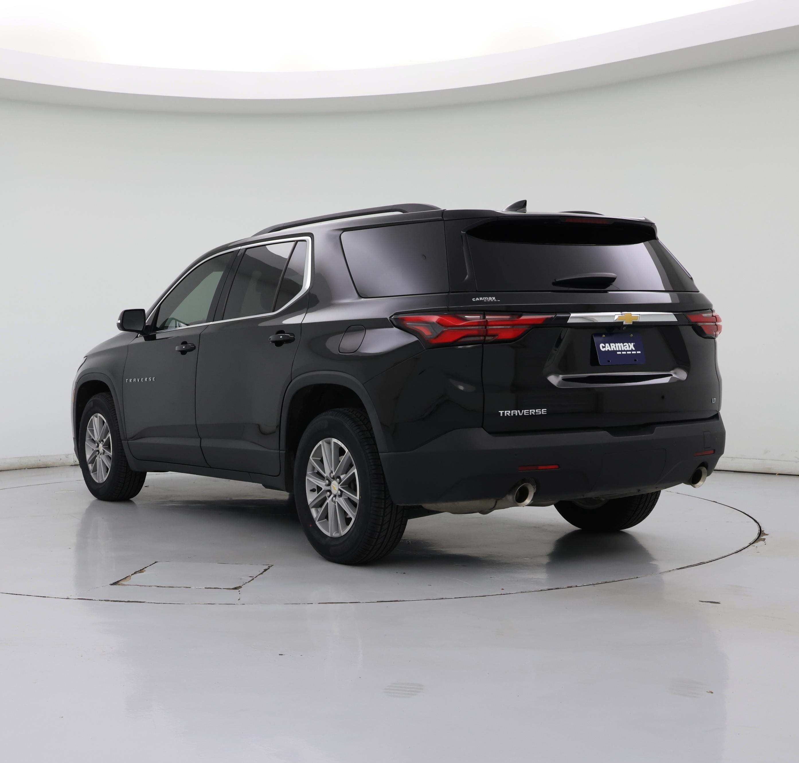 Thumbnail: 2022 Chevrolet Traverse - 2