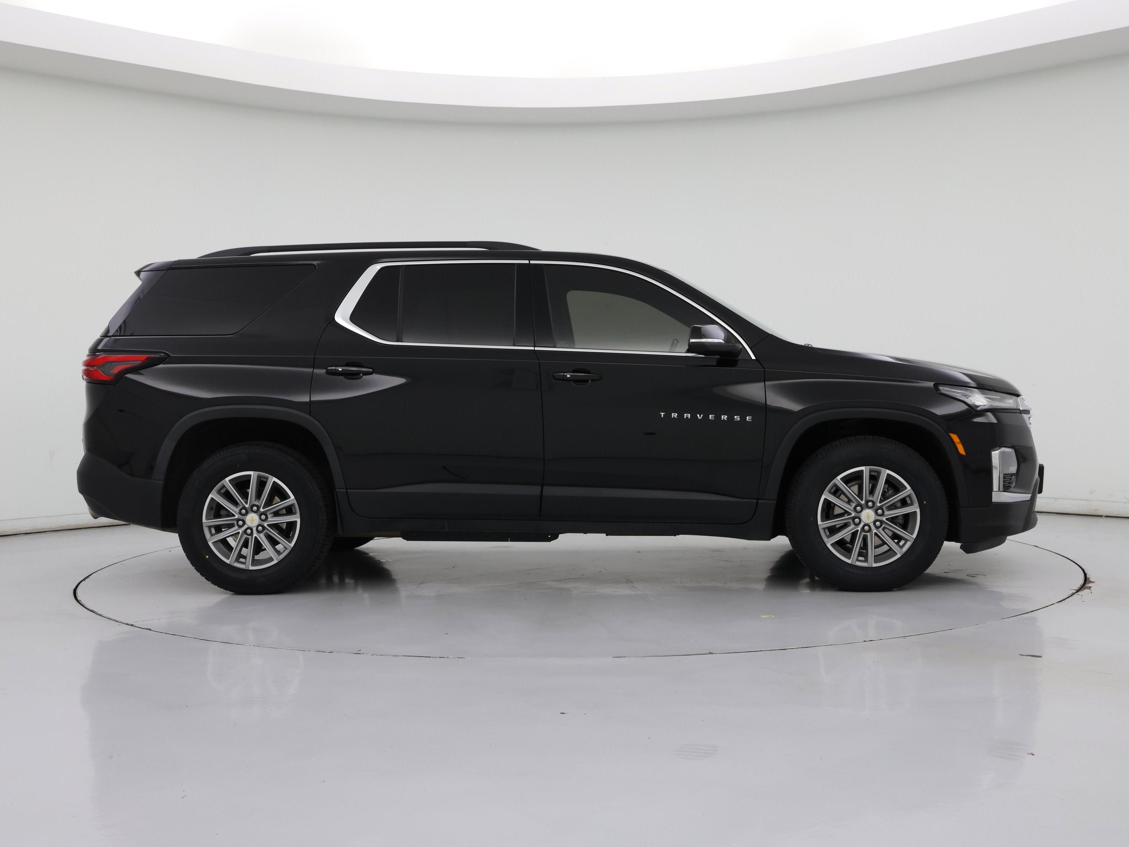 Thumbnail: 2022 Chevrolet Traverse - 7