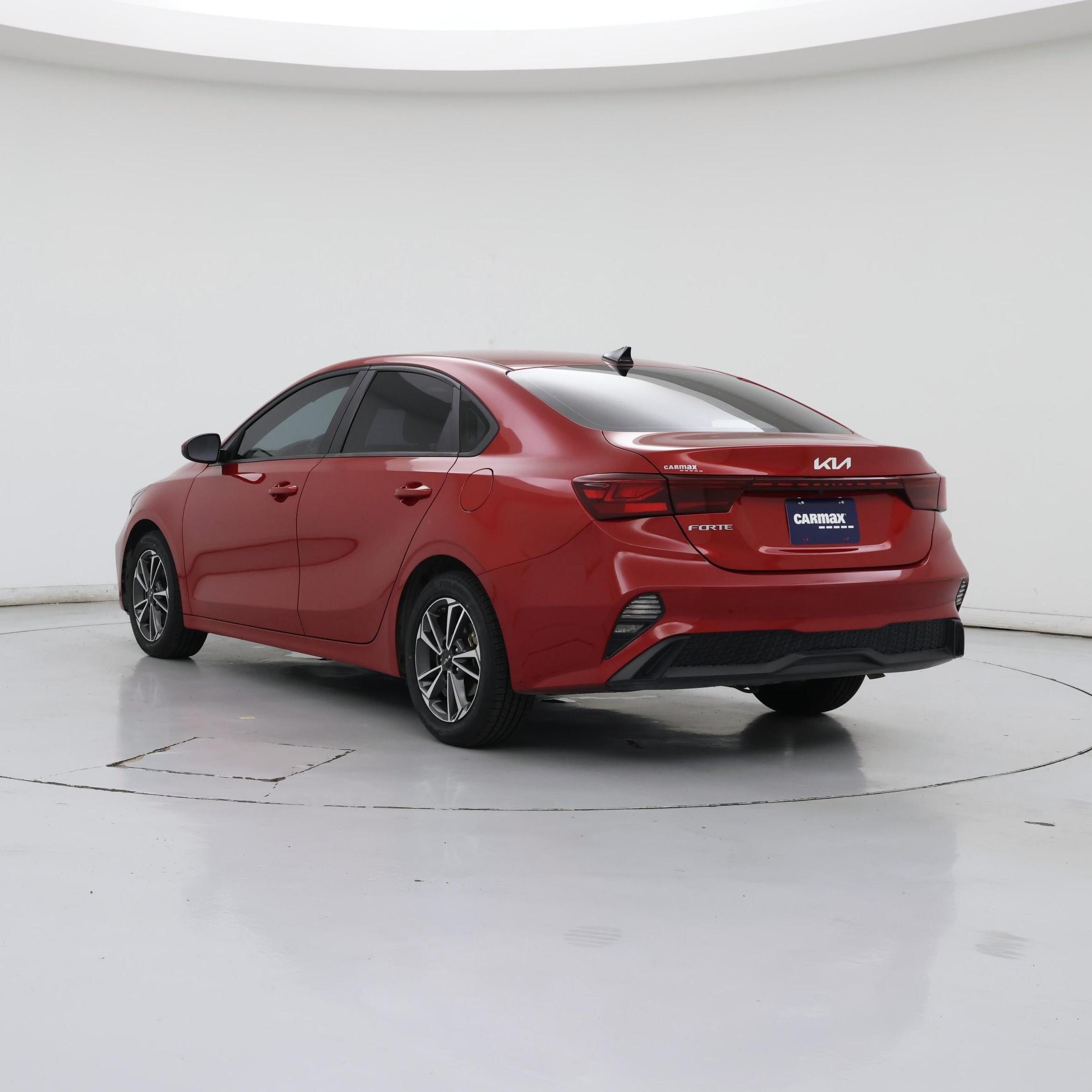 Thumbnail: 2022 Kia Forte - 2